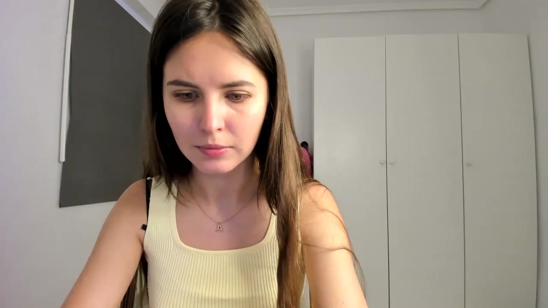 Gallery image thumbnail from AristoCrazy's myfreecams stream on, 04/25/2023, 15:11 image 12 of 20
