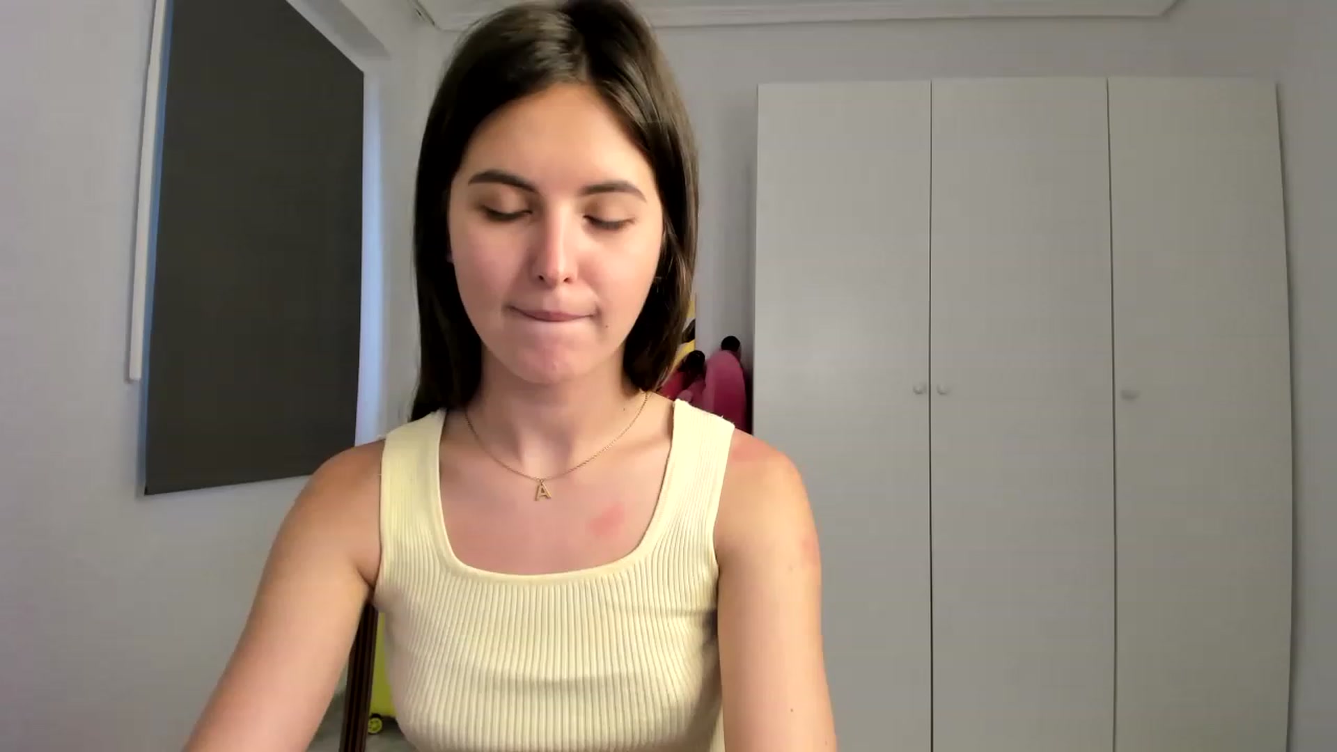 Gallery image thumbnail from AristoCrazy's myfreecams stream on, 04/25/2023, 16:54 image 20 of 20
