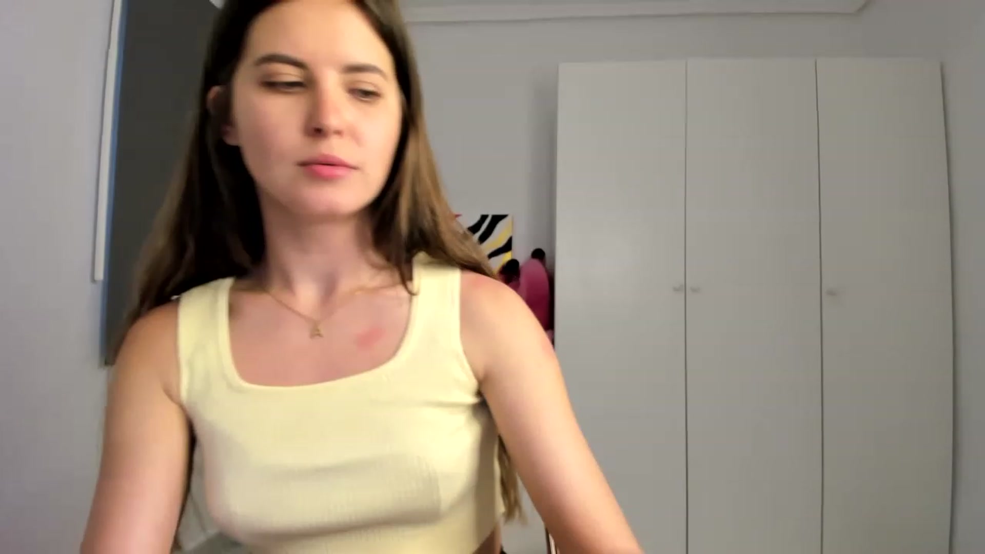 Gallery image thumbnail from AristoCrazy's myfreecams stream on, 04/25/2023, 16:54 image 13 of 20
