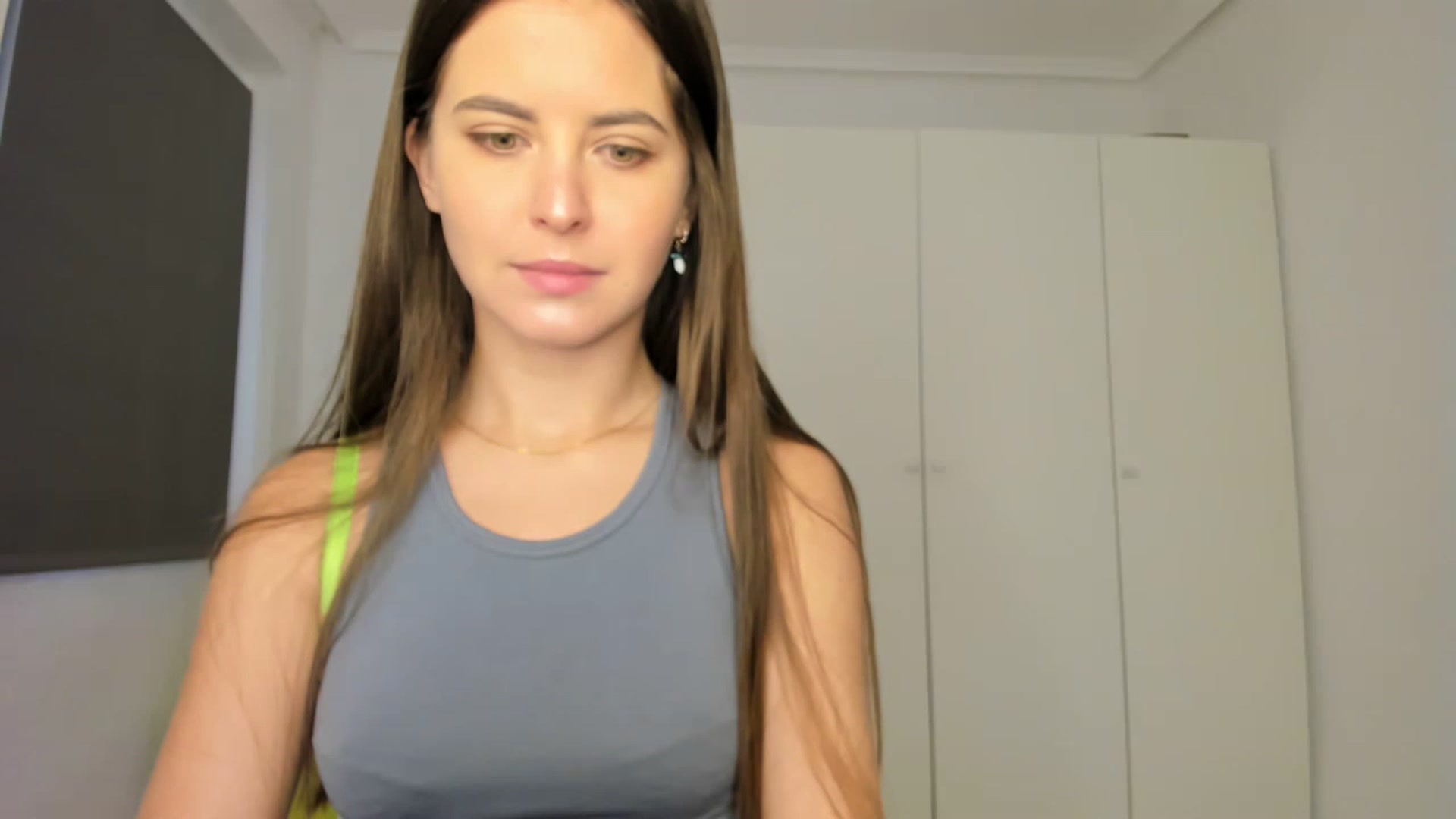 Gallery image thumbnail from AristoCrazy's myfreecams stream on, 05/12/2023, 10:00 image 17 of 20