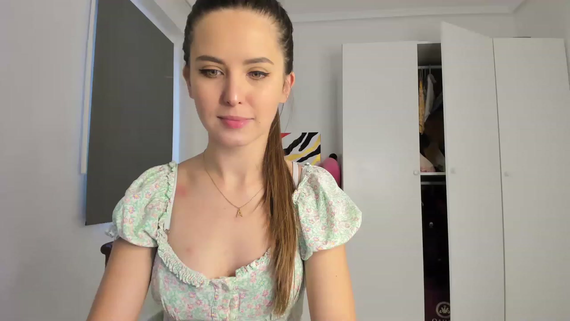 Gallery image thumbnail from AristoCrazy's myfreecams stream on, 05/22/2023, 09:21 image 2 of 20