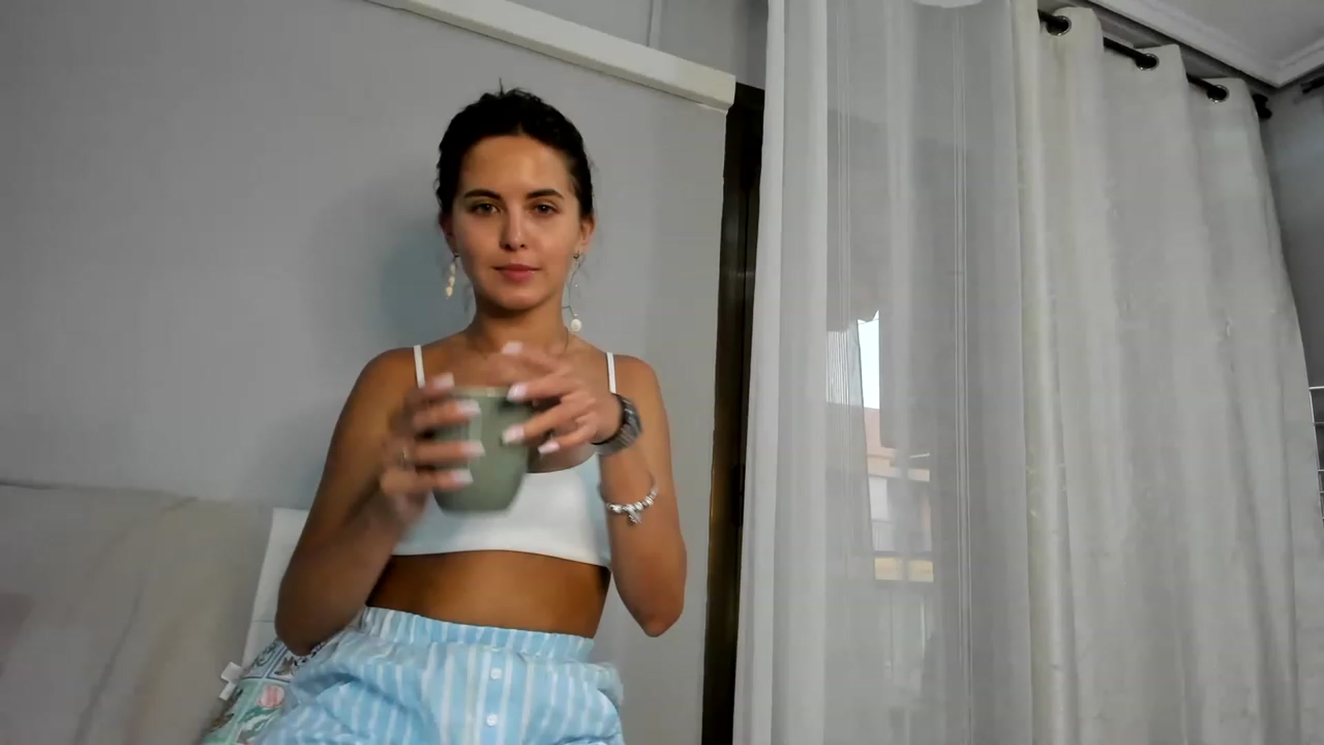 Gallery image thumbnail from AristoCrazy's myfreecams stream on, 06/21/2023, 18:46 image 13 of 20