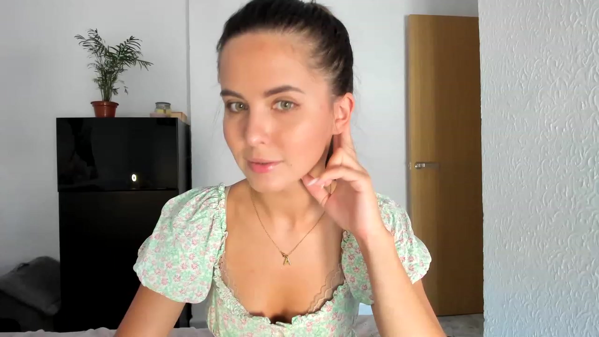 Gallery image thumbnail from AristoCrazy's myfreecams stream on, 06/22/2023, 13:08 image 4 of 20