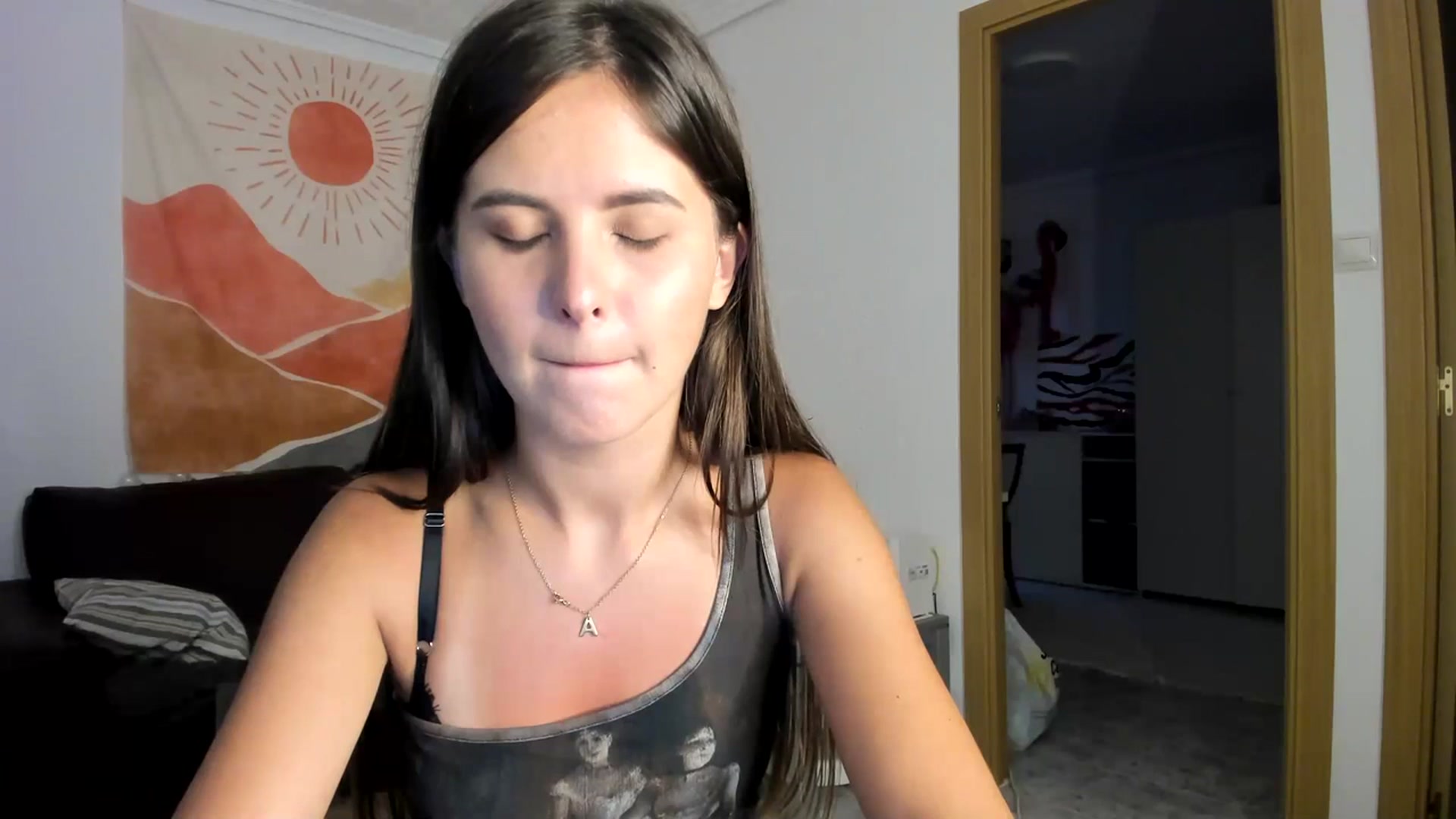 Gallery image thumbnail from AristoCrazy's myfreecams stream on, 07/12/2023, 19:33 image 17 of 20