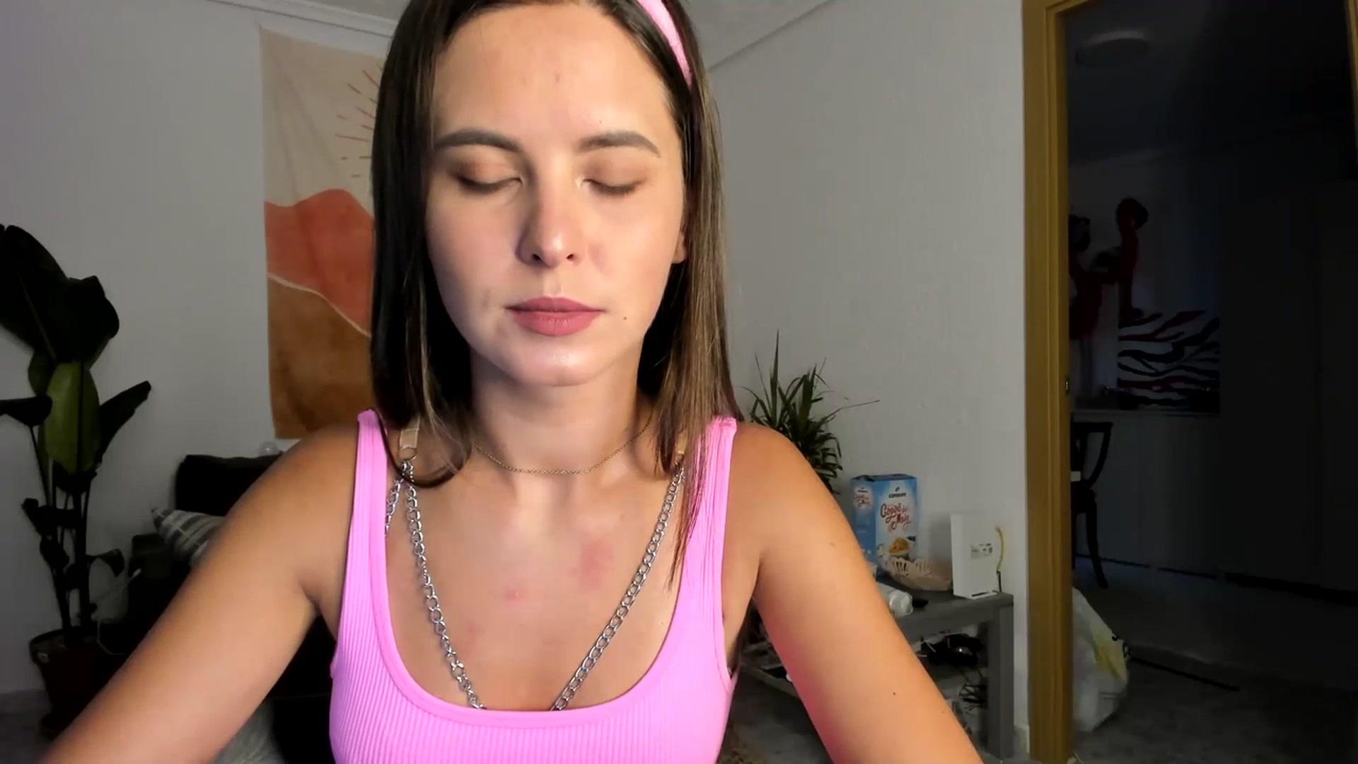 Gallery image thumbnail from AristoCrazy's myfreecams stream on, 07/13/2023, 19:35 image 11 of 20