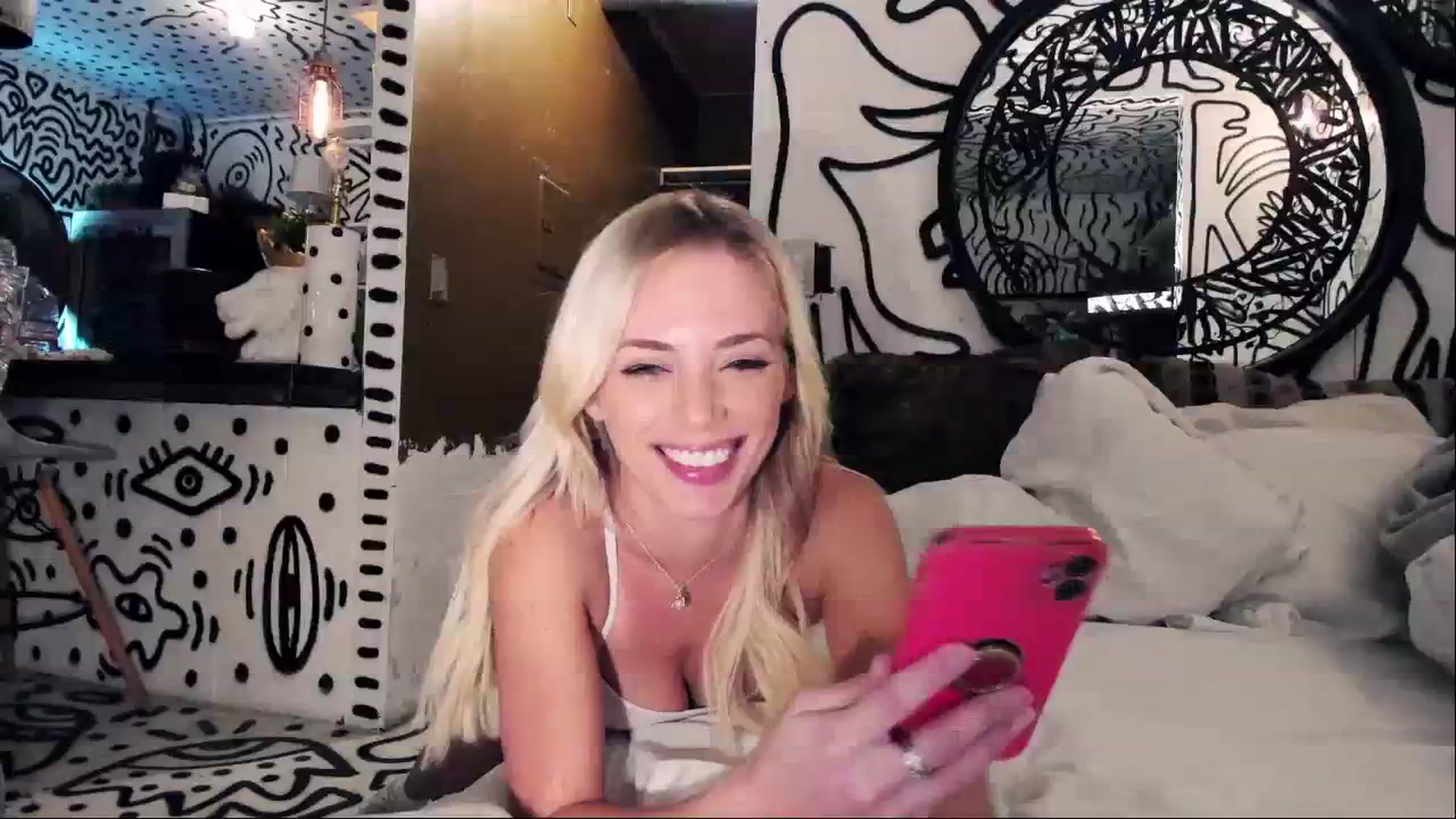 Gallery image thumbnail from ArizonaHard's myfreecams stream on, 05/23/2024, 19:30 image 14 of 20