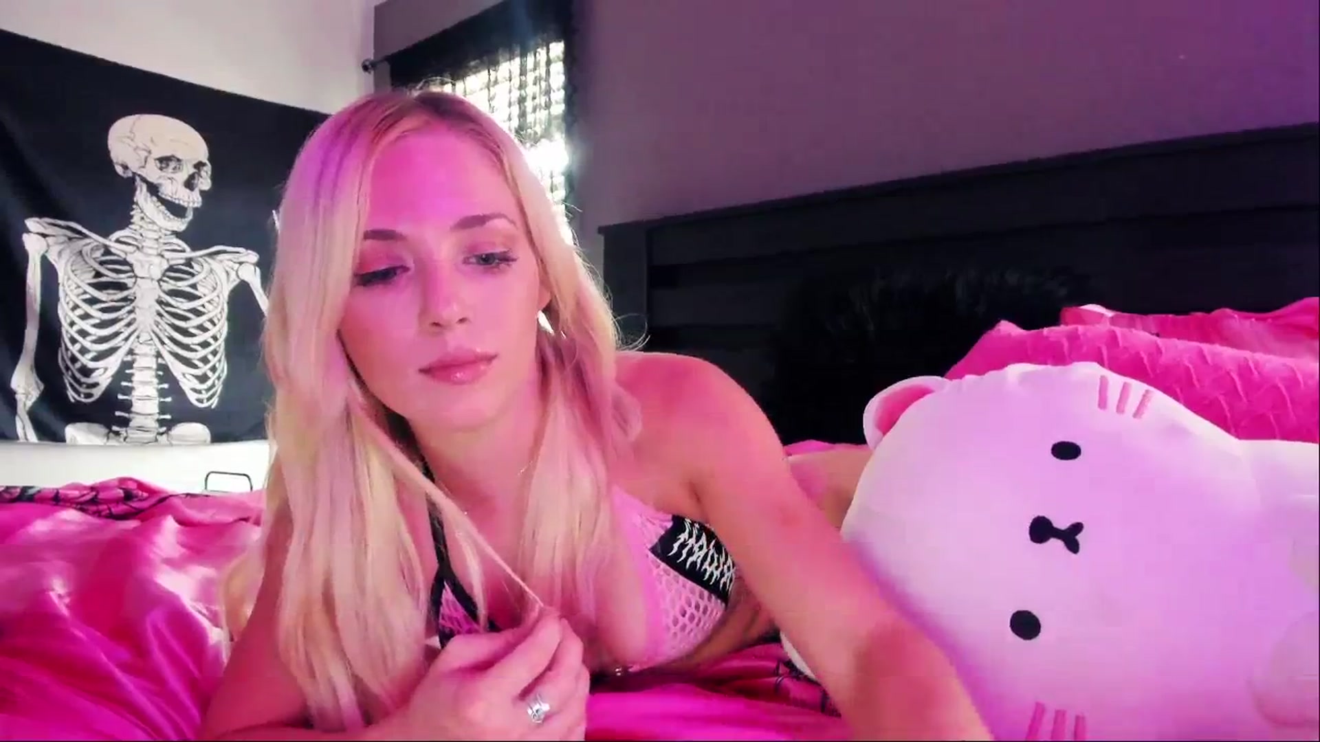 Gallery image thumbnail from ArizonaHard's myfreecams stream on, 06/03/2024, 23:42 image 4 of 20