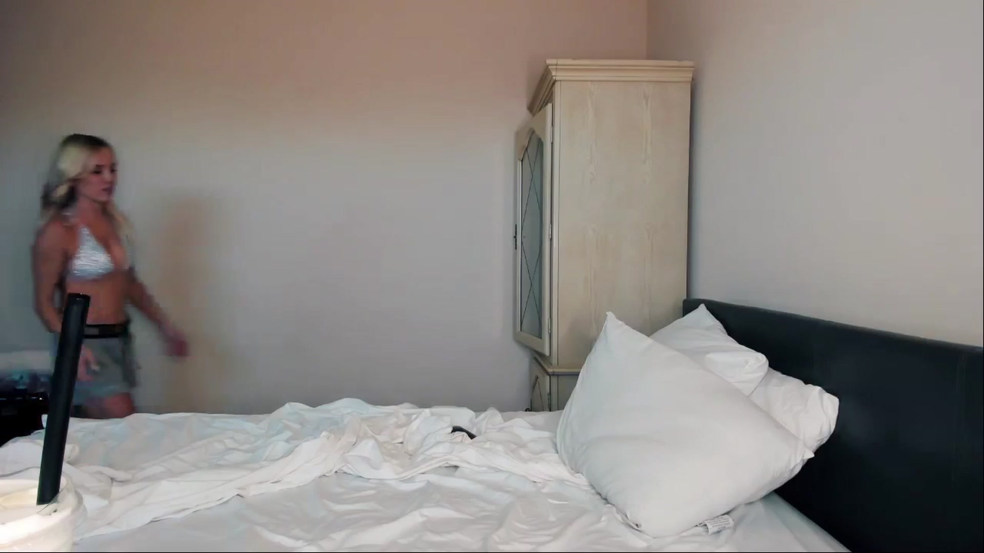 Gallery image thumbnail from ArizonaHard's myfreecams stream on, 06/17/2024, 02:24 image 15 of 20