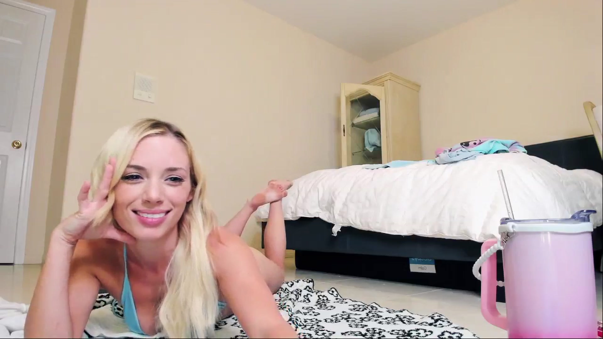 Gallery image thumbnail from ArizonaHard's myfreecams stream on, 06/23/2024, 07:06 image 9 of 20