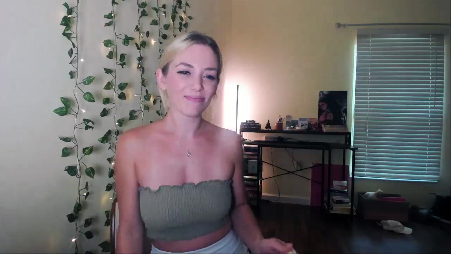 Gallery image thumbnail from ArizonaHard's myfreecams stream on, 10/22/2024, 18:05 image 17 of 20
