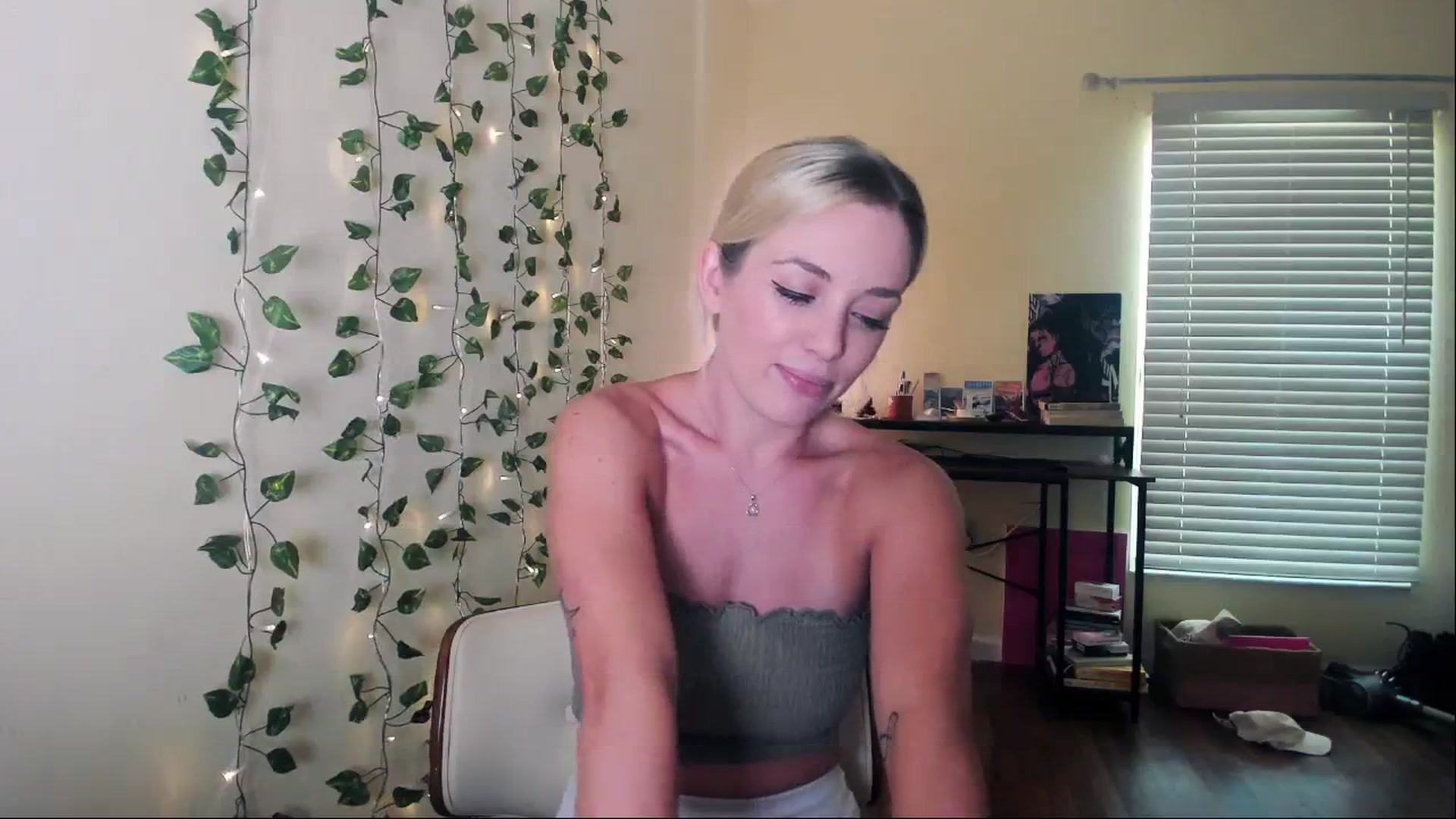 Gallery image thumbnail from ArizonaHard's myfreecams stream on, 10/22/2024, 18:05 image 20 of 20