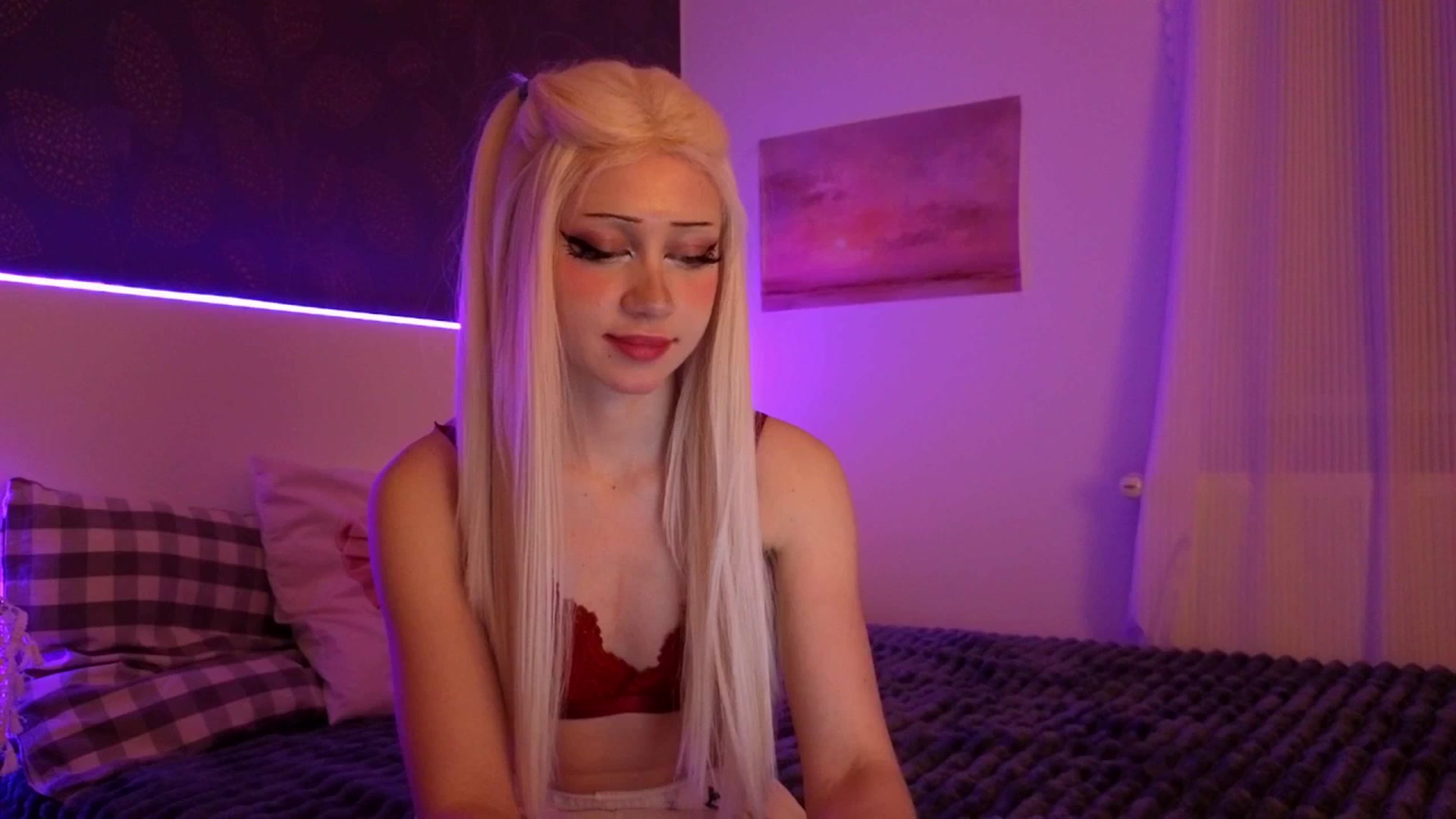 Gallery image thumbnail from Arizonagirl's myfreecams stream on, 03/04/2026, 17:29 image 13 of 20