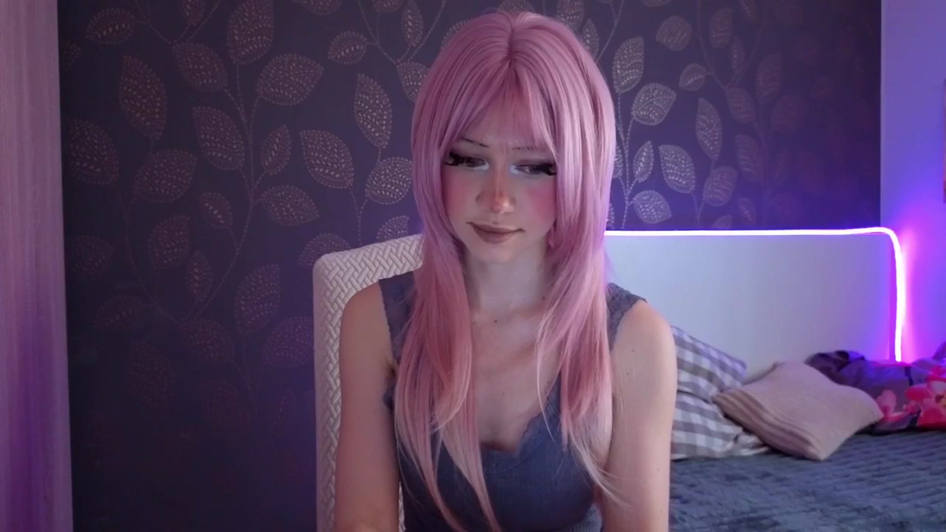 Gallery image thumbnail from Arizonagirl's myfreecams stream on, 03/12/2026, 13:00 image 13 of 20