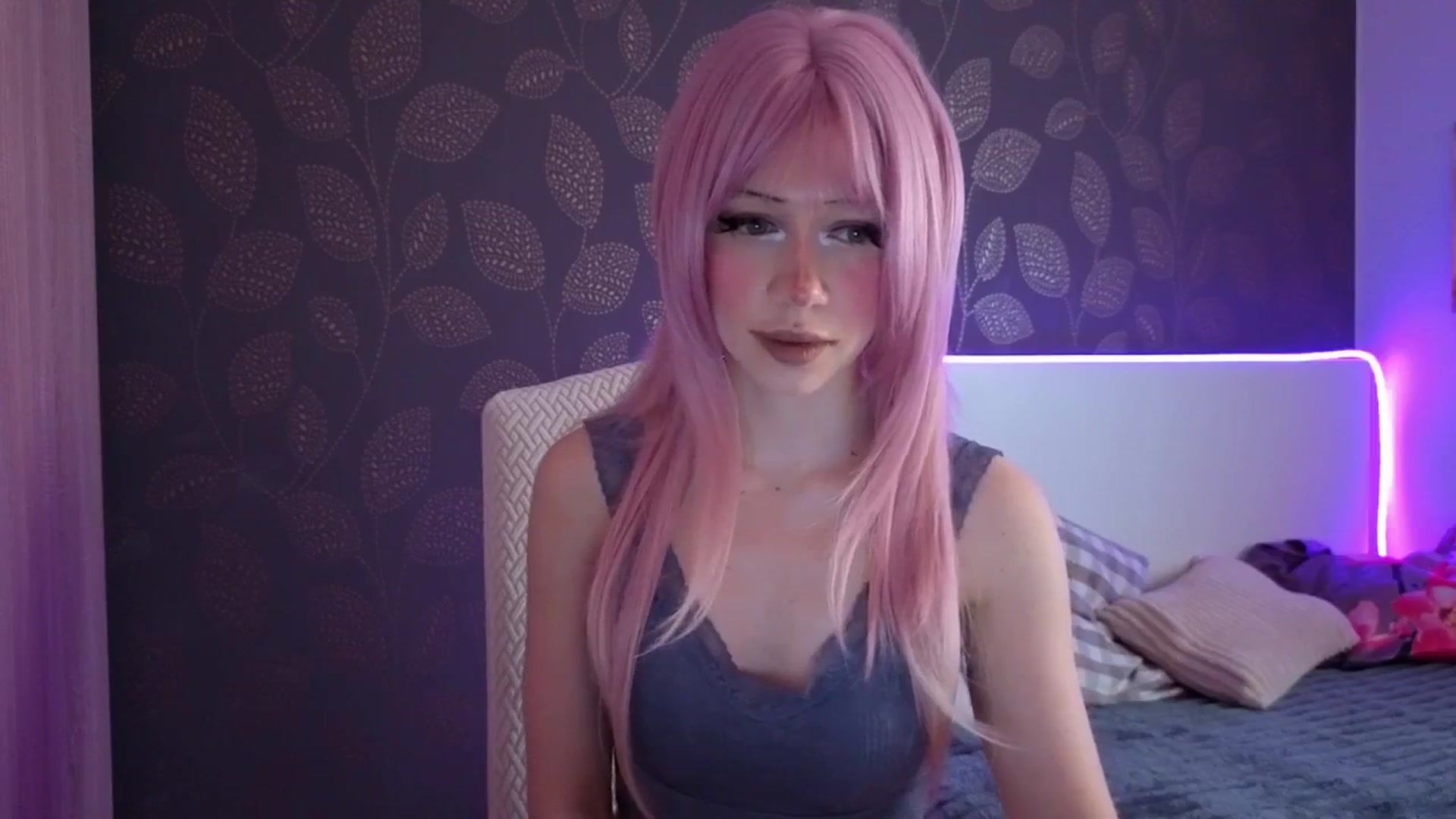 Gallery image thumbnail from Arizonagirl's myfreecams stream on, 03/12/2026, 13:00 image 16 of 20