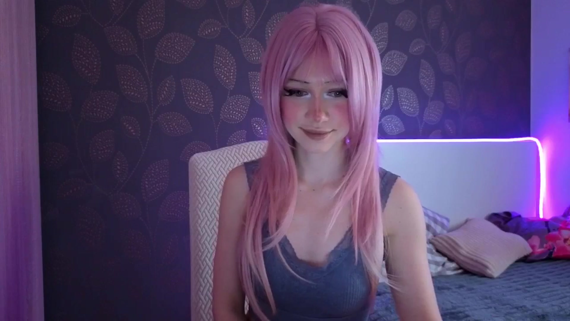 Gallery image thumbnail from Arizonagirl's myfreecams stream on, 03/12/2026, 13:00 image 18 of 20