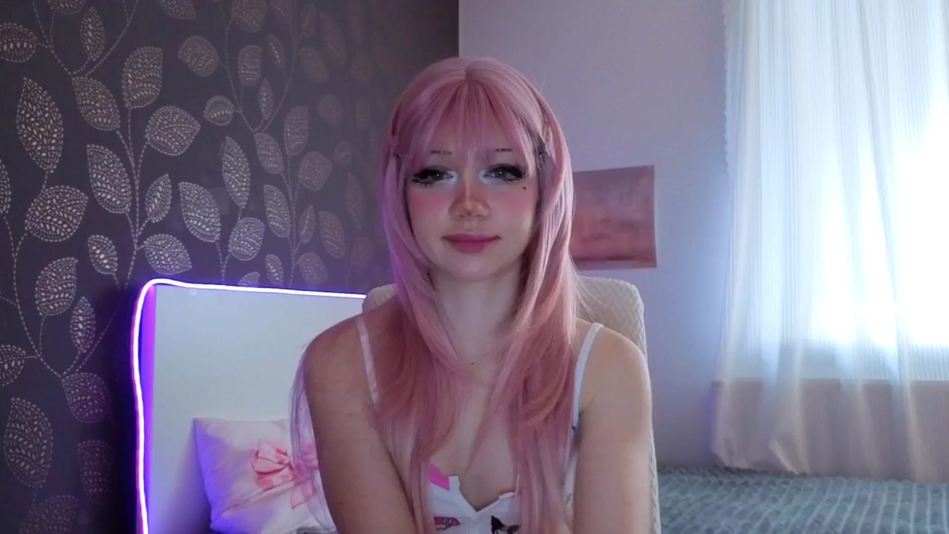 Gallery image thumbnail from Arizonagirl's myfreecams stream on, 03/24/2026, 12:00 image 15 of 20
