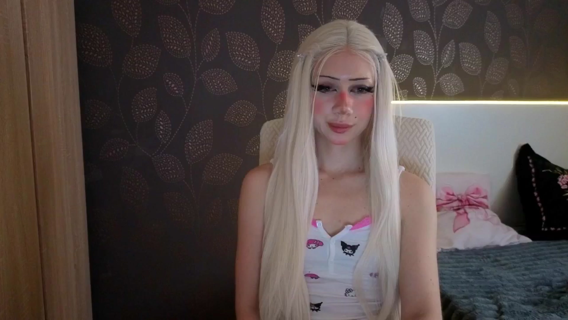 Gallery image thumbnail from Arizonagirl's myfreecams stream on, 05/02/2026, 15:45 image 16 of 20