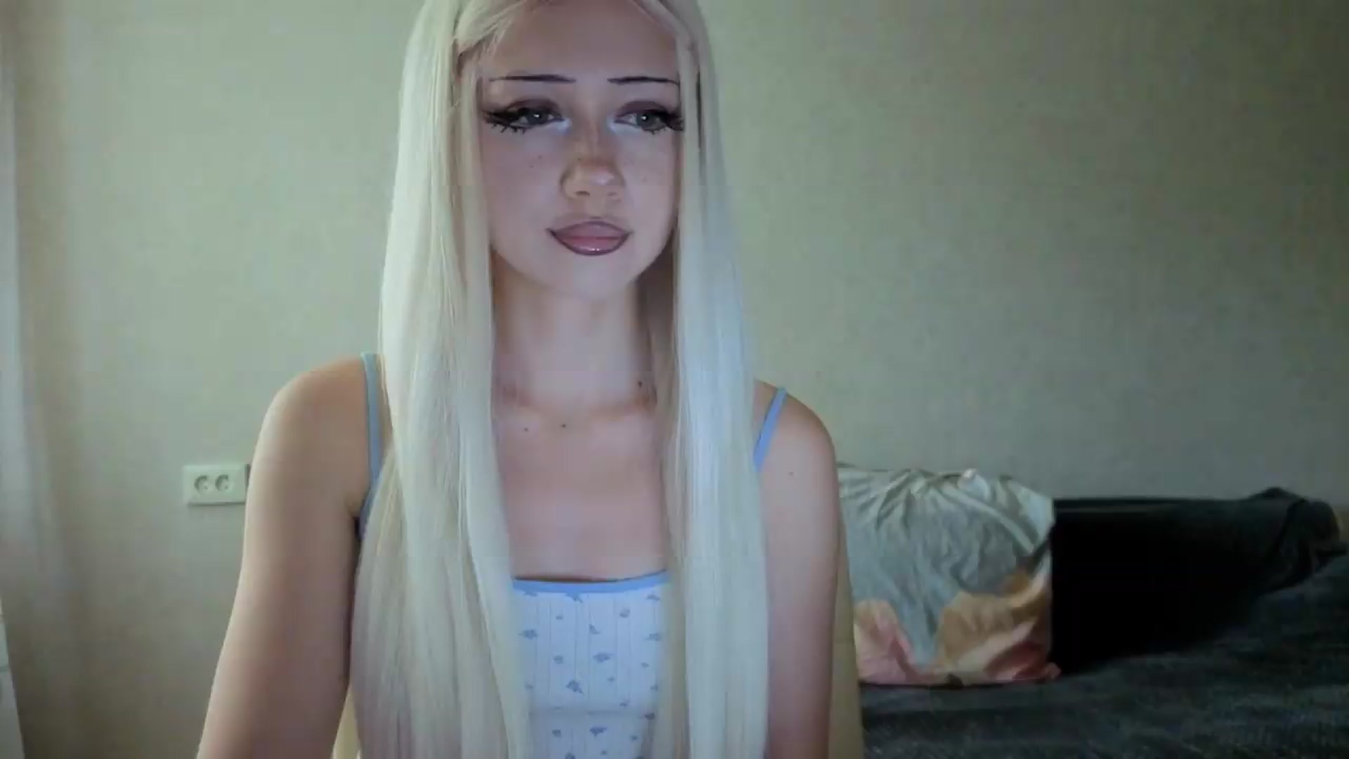 Gallery image thumbnail from Arizonagirl's myfreecams stream on, 07/29/2026, 13:40 image 4 of 20