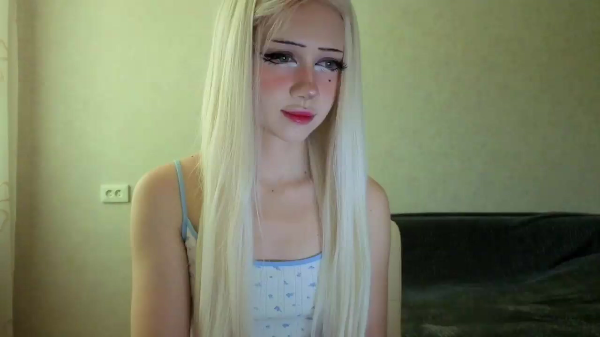 Gallery image thumbnail from Arizonagirl's myfreecams stream on, 07/30/2026, 12:04 image 3 of 20