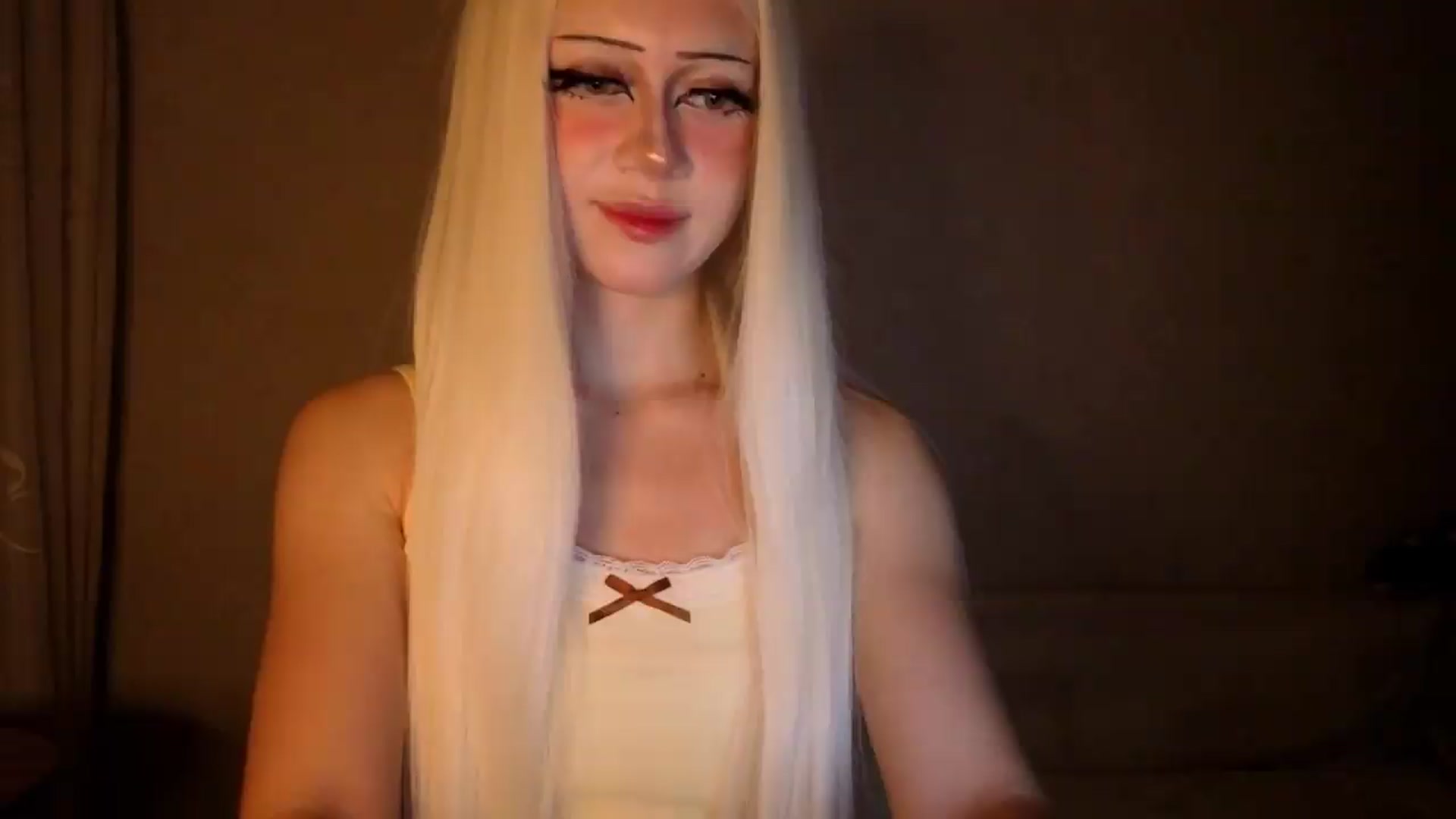 Gallery image thumbnail from Arizonagirl's myfreecams stream on, 08/18/2026, 21:50 image 10 of 20