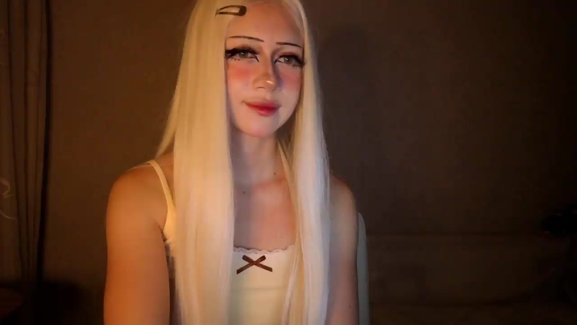 Gallery image thumbnail from Arizonagirl's myfreecams stream on, 08/18/2026, 21:50 image 6 of 20