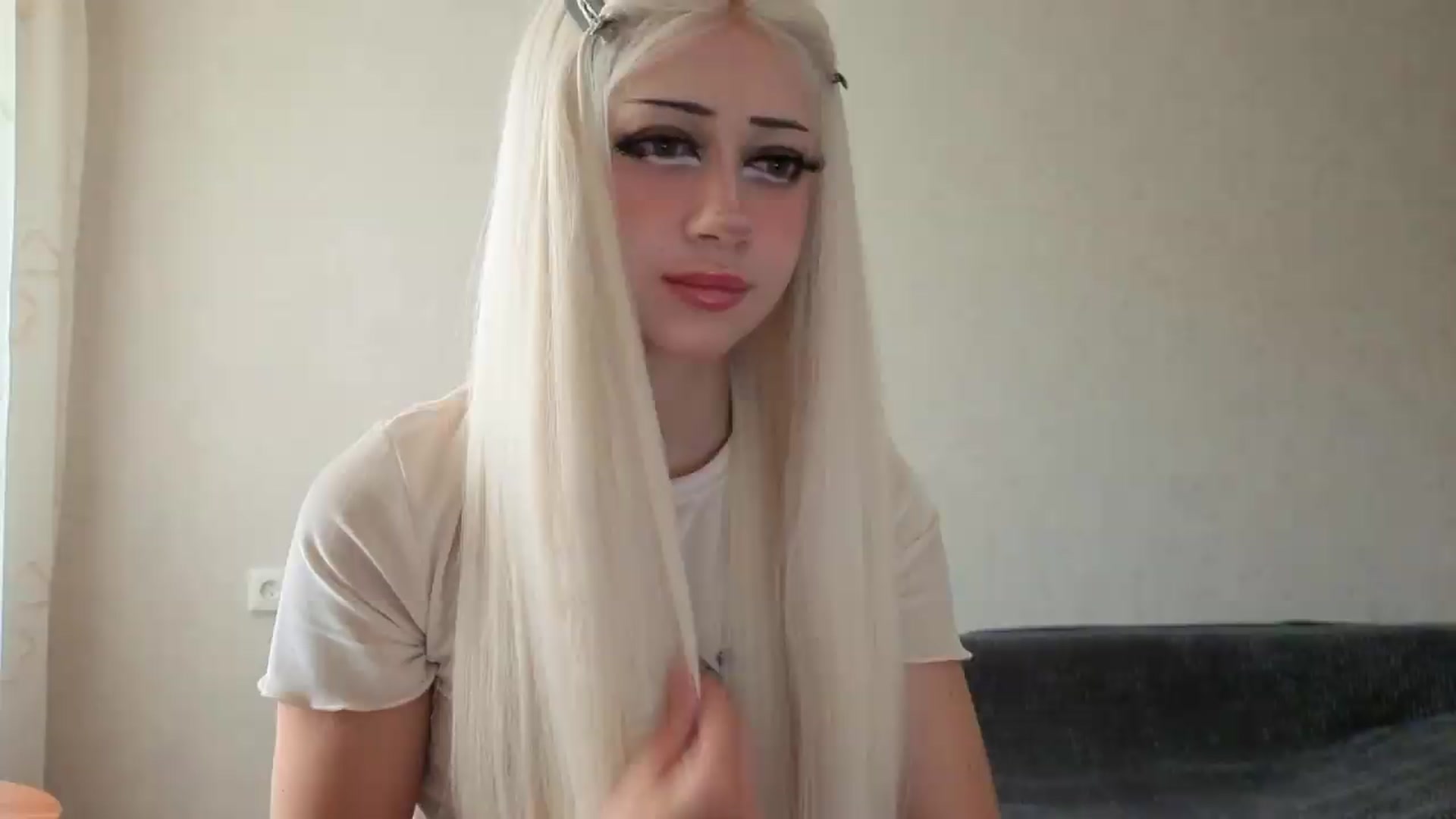 Gallery image thumbnail from Arizonagirl's myfreecams stream on, 08/26/2026, 11:58 image 1 of 20