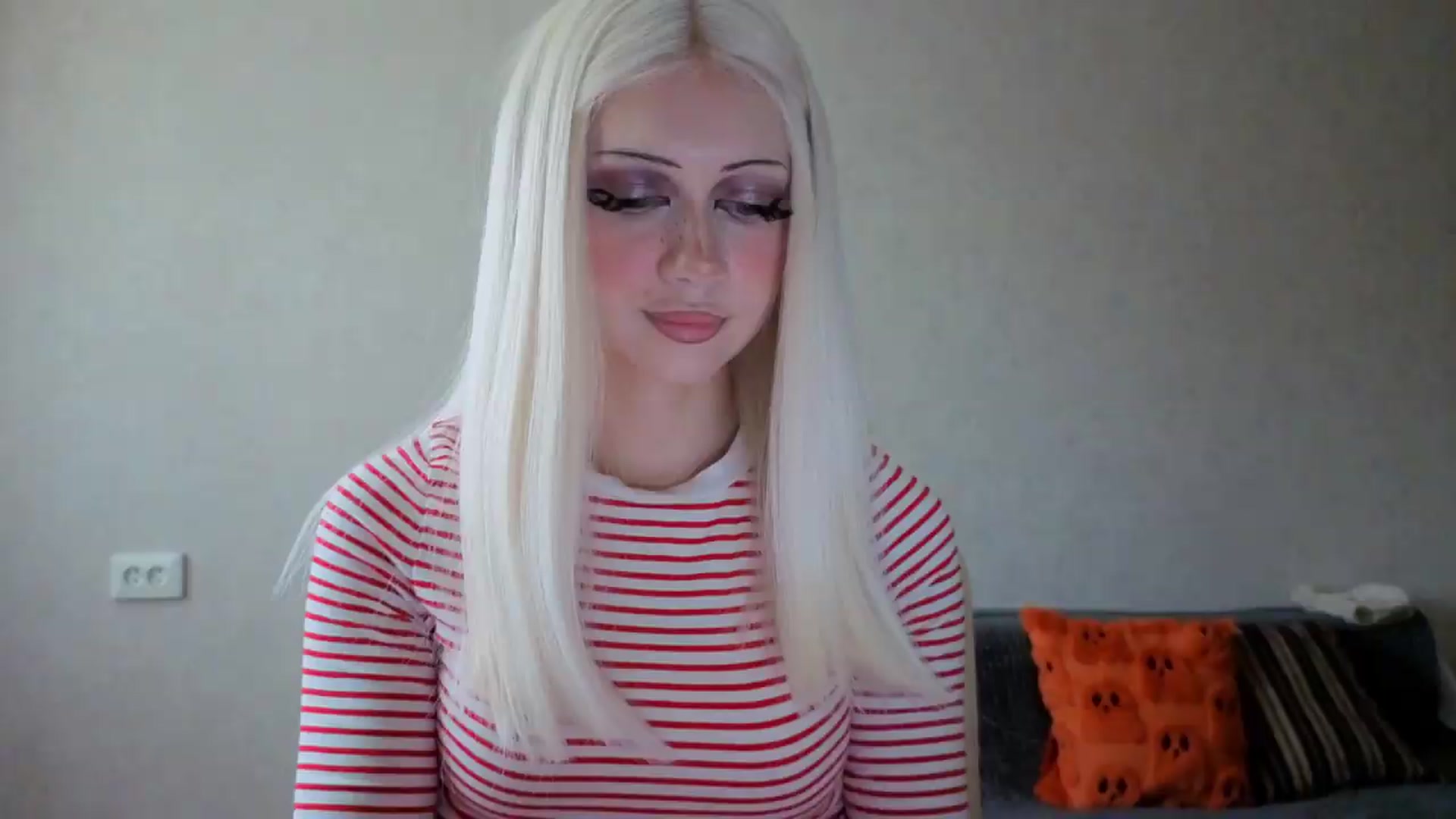Gallery image thumbnail from Arizonagirl's myfreecams stream on, 09/03/2026, 11:18 image 1 of 20