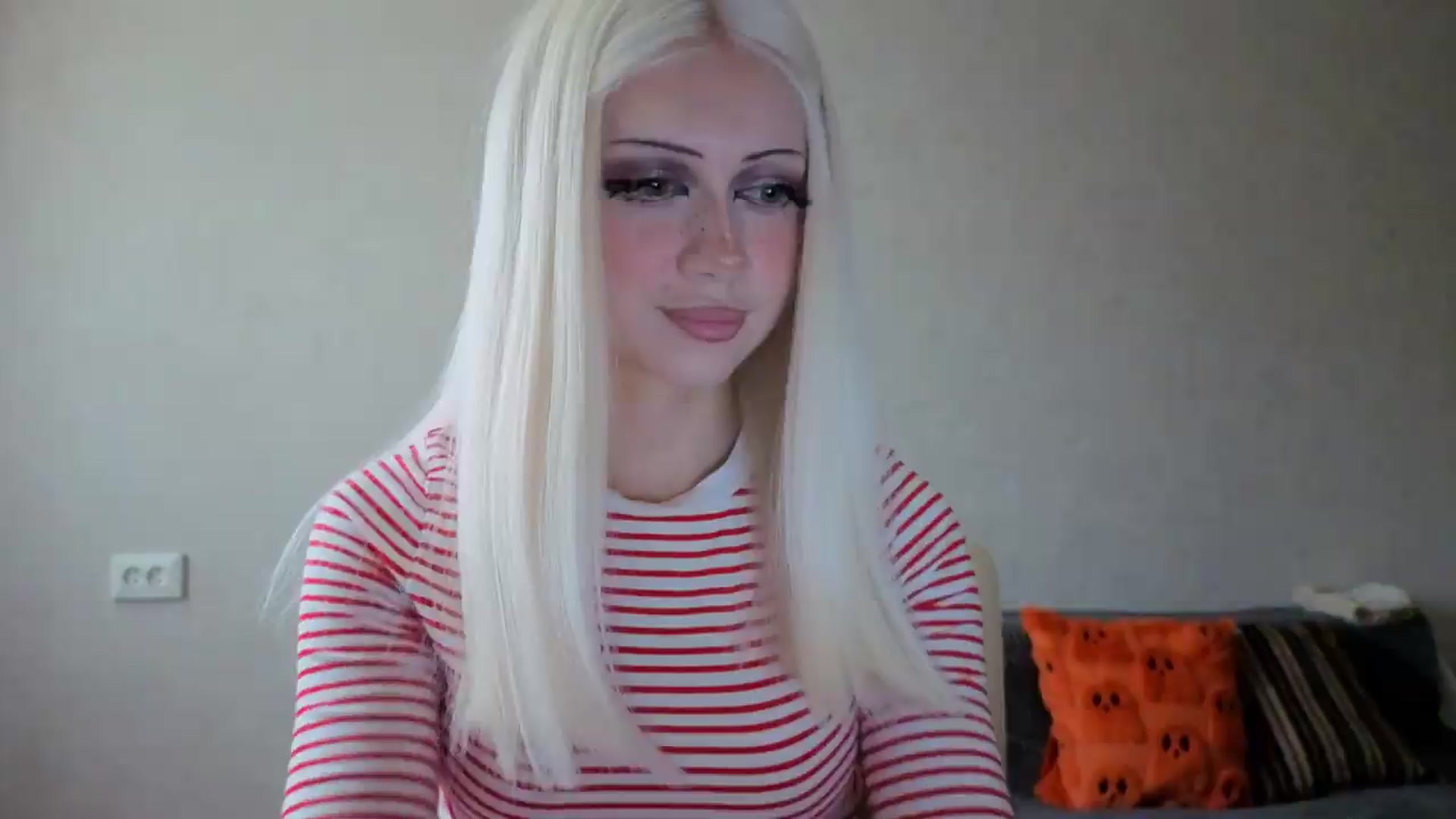 Gallery image thumbnail from Arizonagirl's myfreecams stream on, 09/03/2026, 11:18 image 5 of 20