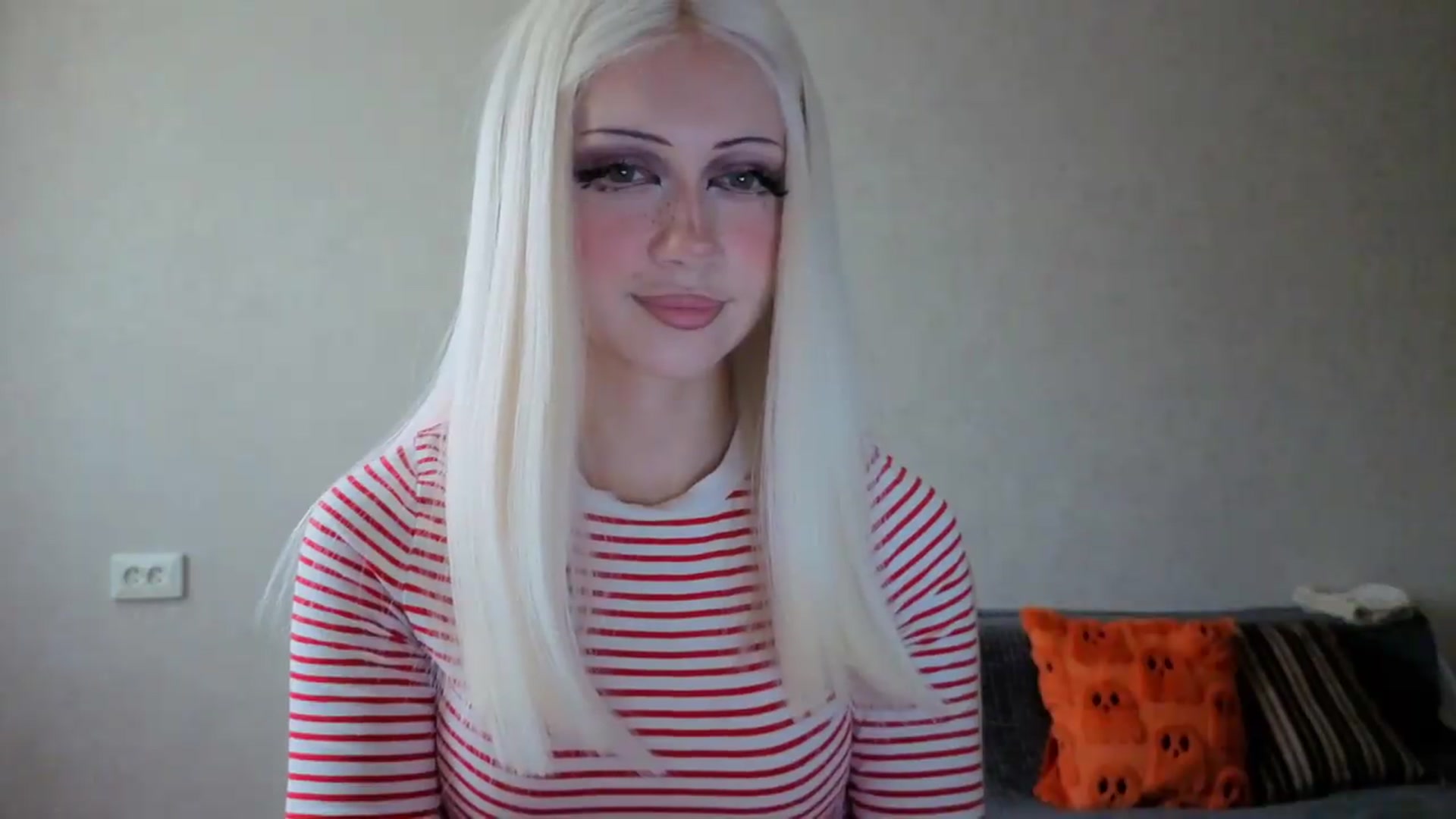 Gallery image thumbnail from Arizonagirl's myfreecams stream on, 09/03/2026, 11:18 image 6 of 20