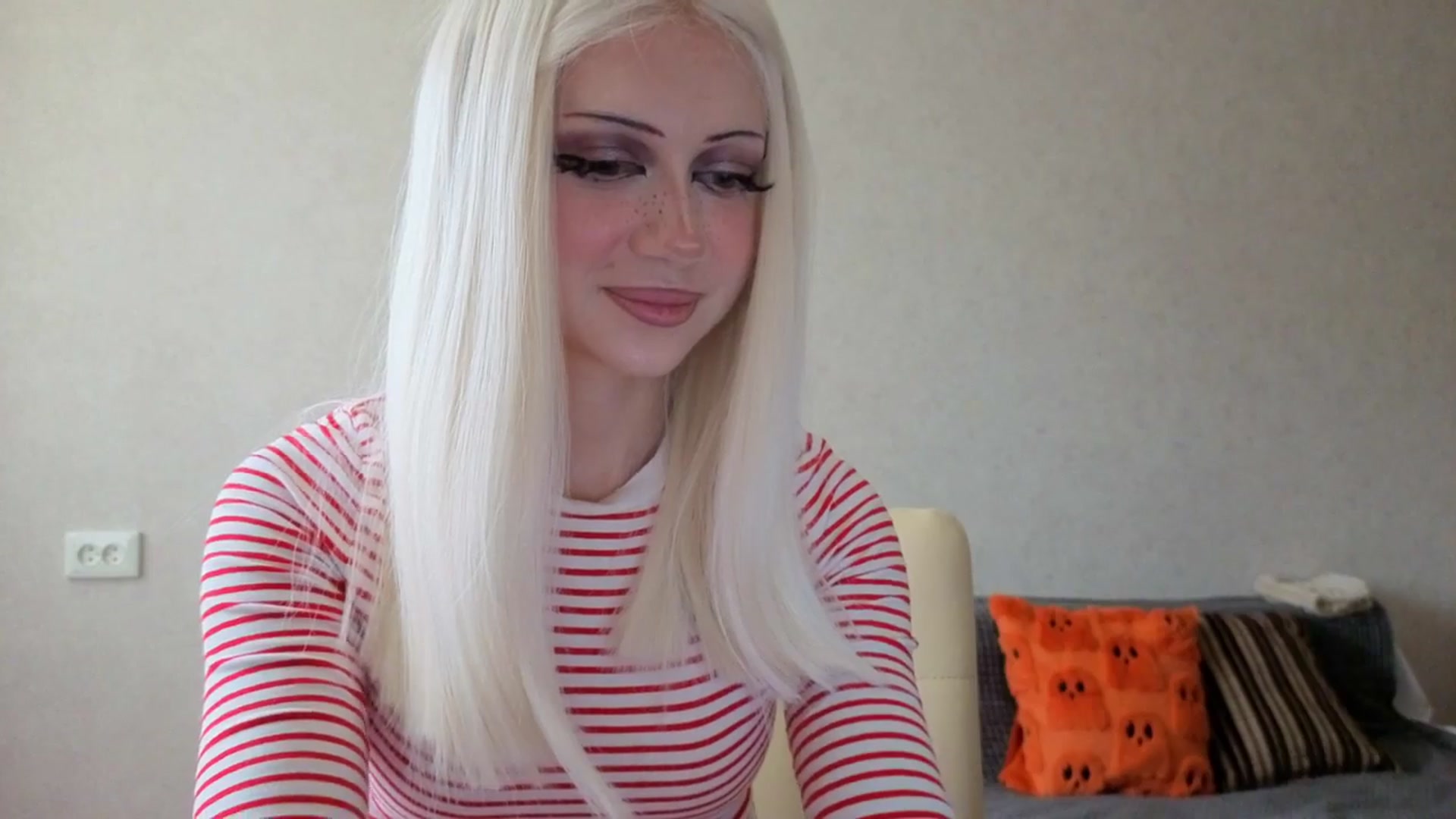 Gallery image thumbnail from Arizonagirl's myfreecams stream on, 09/03/2026, 11:18 image 18 of 20