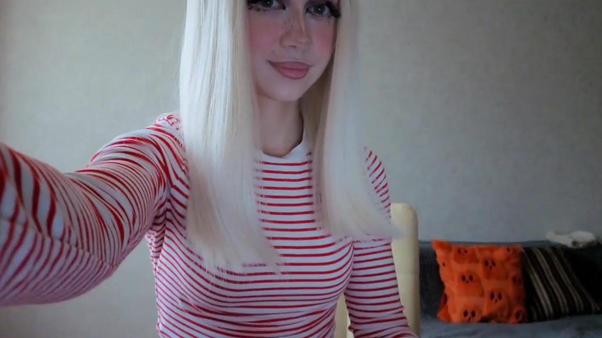Gallery image thumbnail from Arizonagirl's myfreecams stream on, 09/03/2026, 11:18 image 14 of 20