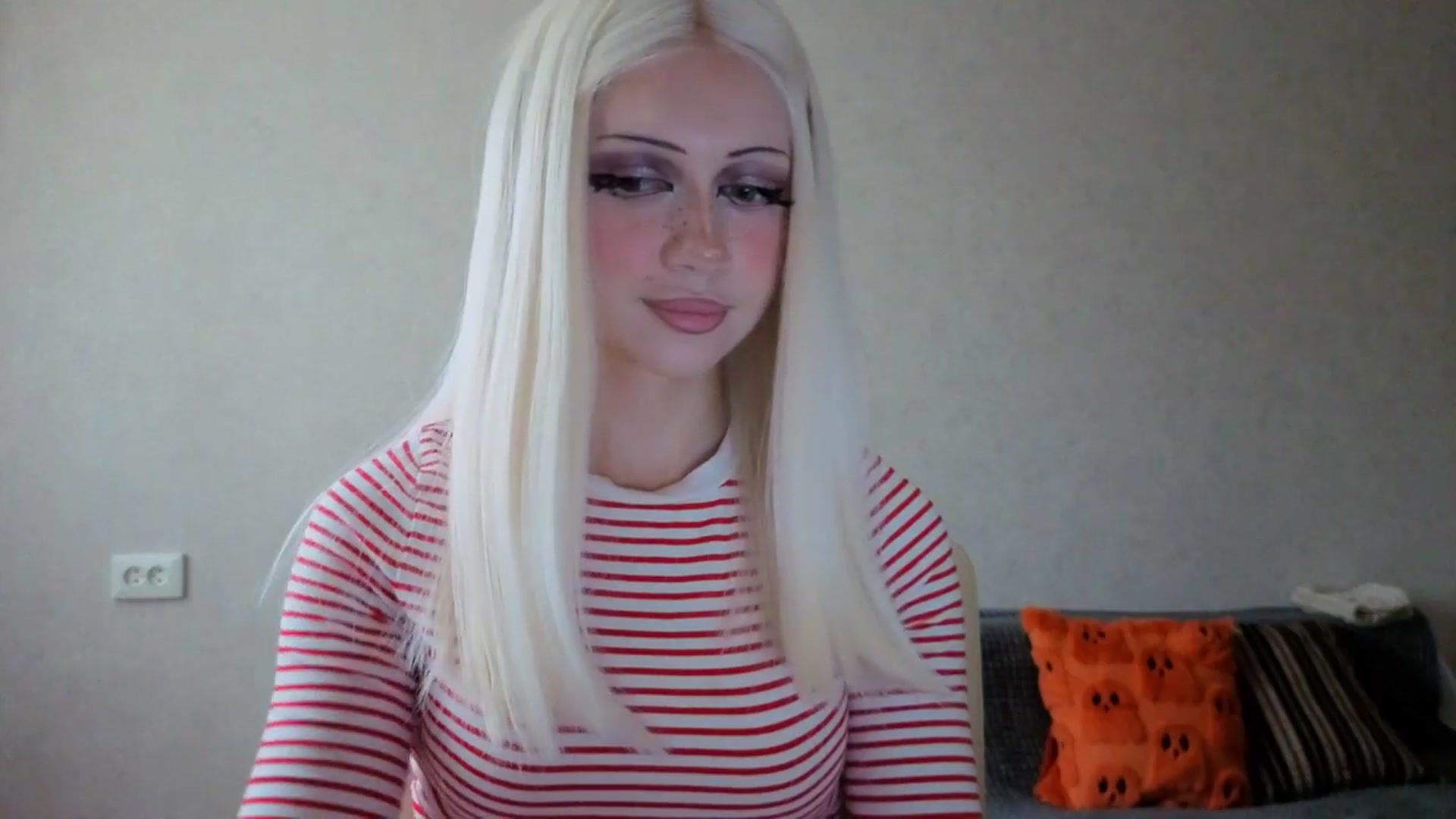 Gallery image thumbnail from Arizonagirl's myfreecams stream on, 09/03/2026, 11:18 image 8 of 20
