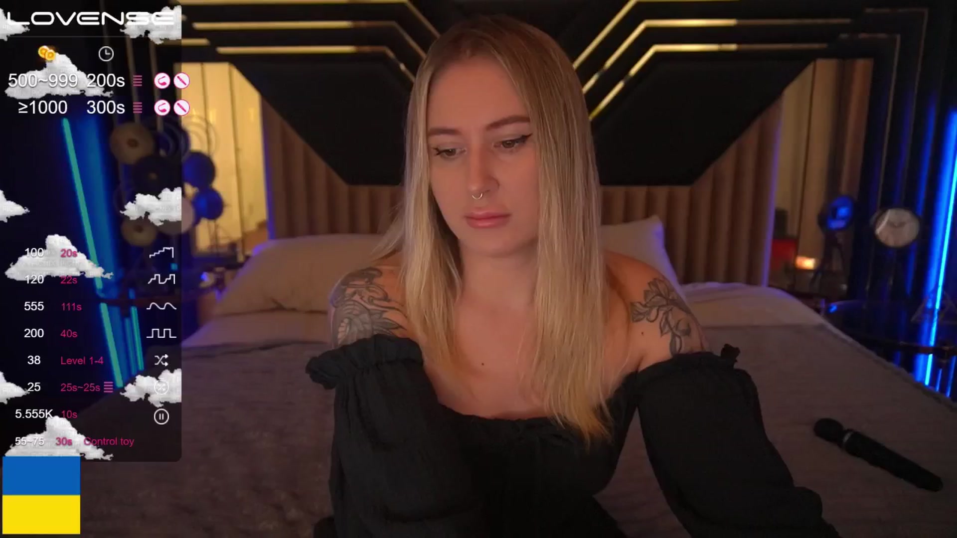 Gallery image thumbnail from ArolinaNigh's myfreecams stream on, 08/15/2024, 07:57 image 8 of 20