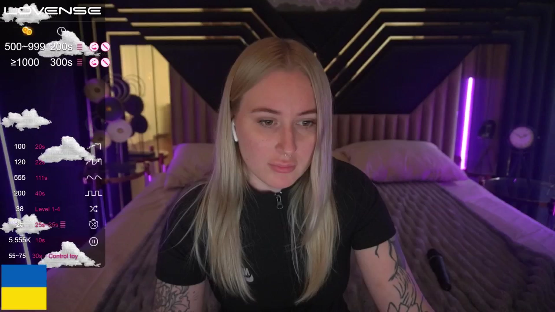 Gallery image thumbnail from ArolinaNigh's myfreecams stream on, 08/27/2024, 11:31 image 4 of 20