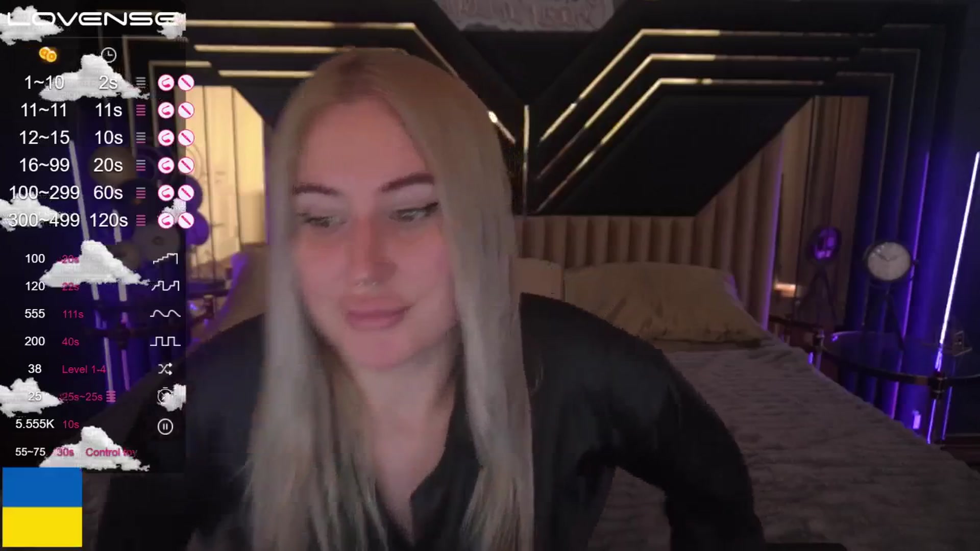 Gallery image thumbnail from ArolinaNigh's myfreecams stream on, 09/10/2024, 07:15 image 14 of 20