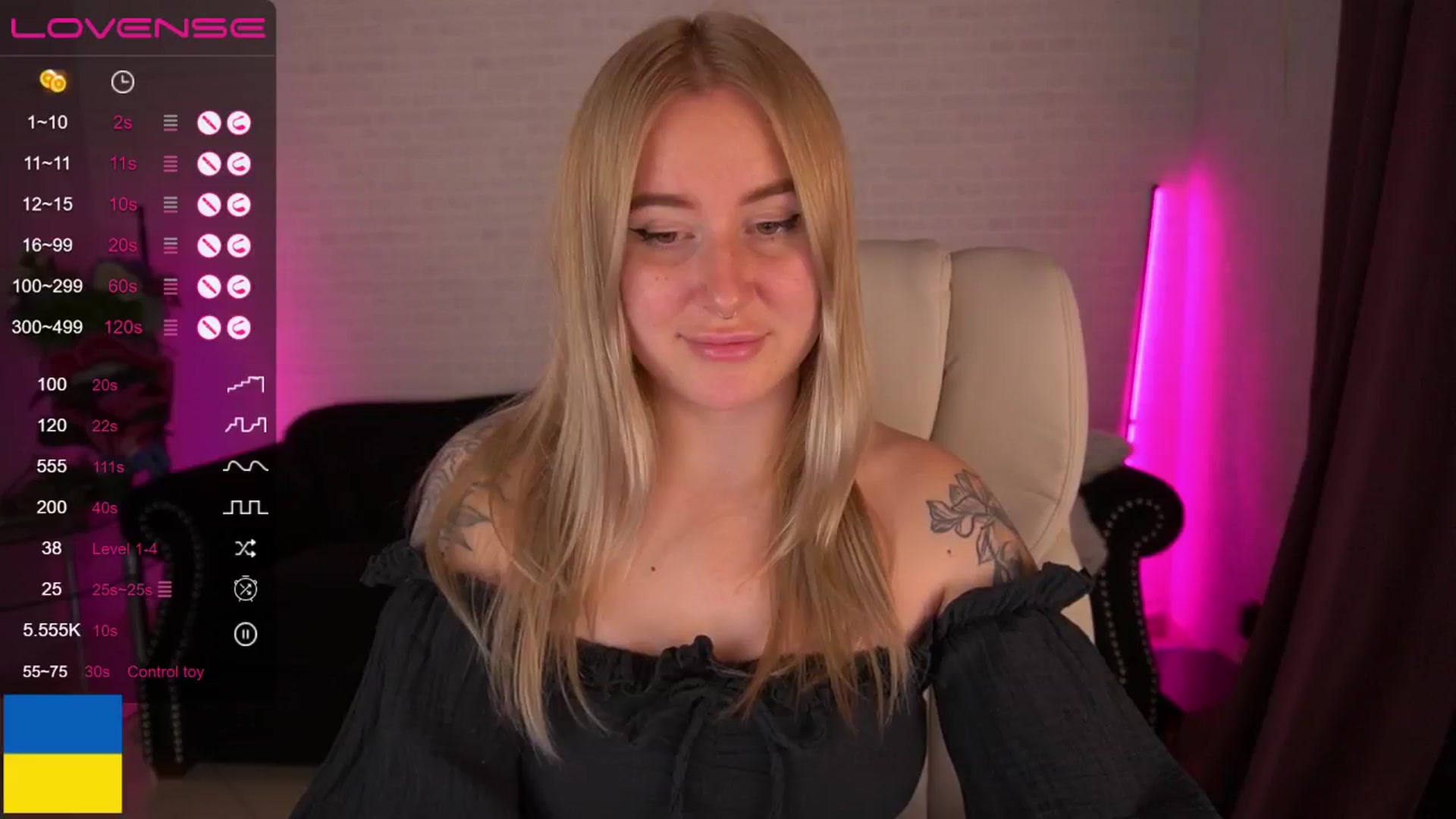 Gallery image thumbnail from ArolinaNigh's myfreecams stream on, 09/18/2024, 22:49 image 3 of 20