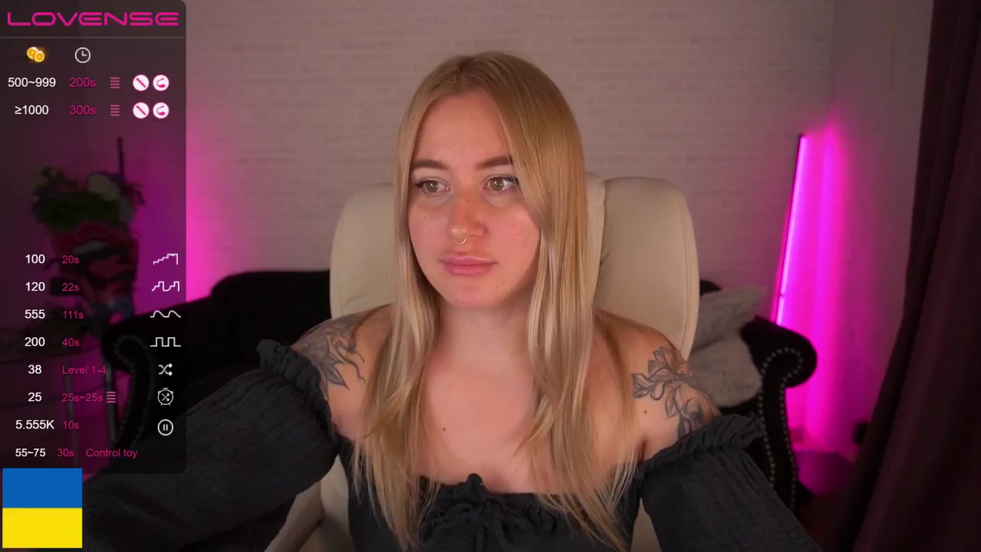 Gallery image thumbnail from ArolinaNigh's myfreecams stream on, 09/19/2024, 24:04 image 17 of 20
