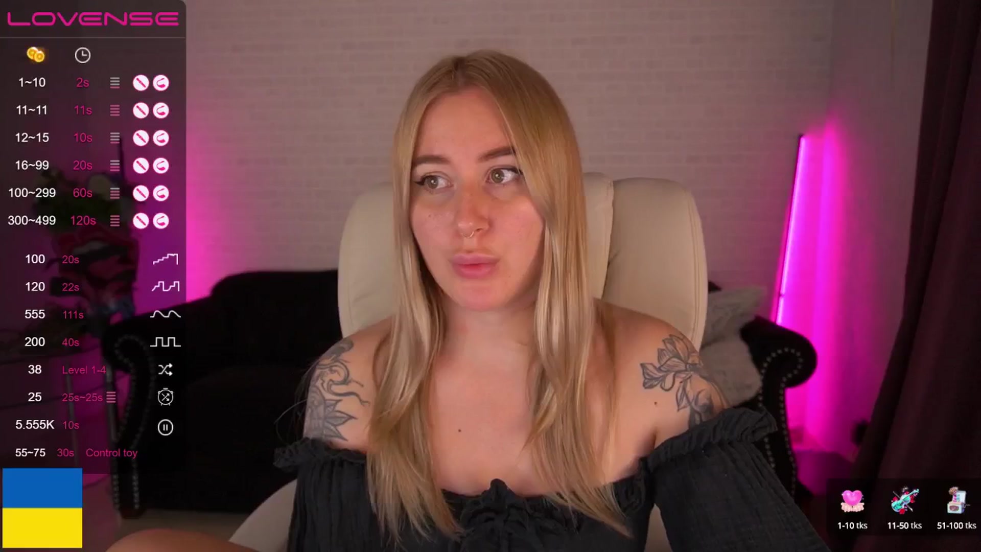 Gallery image thumbnail from ArolinaNigh's myfreecams stream on, 09/19/2024, 24:04 image 19 of 20
