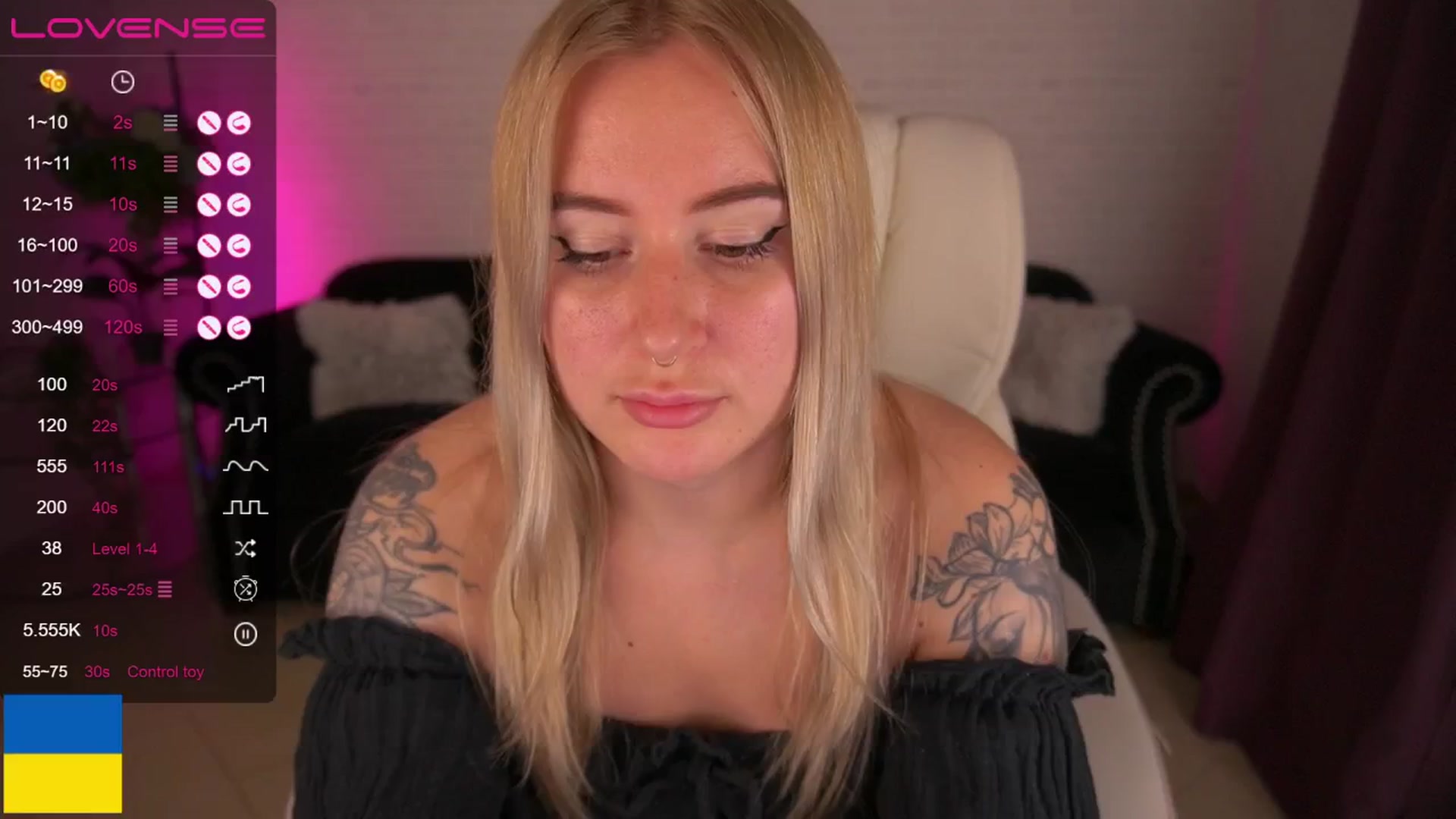 Gallery image thumbnail from ArolinaNigh's myfreecams stream on, 09/20/2024, 23:30 image 11 of 20