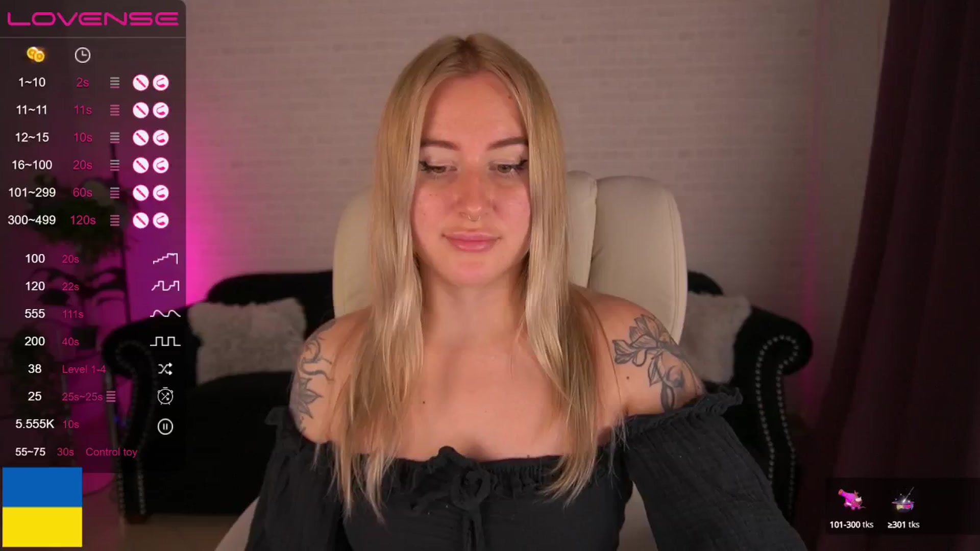 Gallery image thumbnail from ArolinaNigh's myfreecams stream on, 09/20/2024, 23:30 image 9 of 20