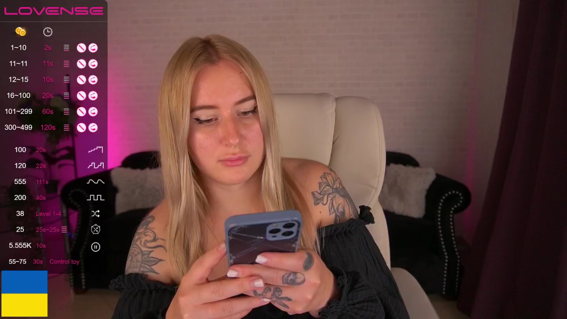 Gallery image thumbnail from ArolinaNigh's myfreecams stream on, 09/20/2024, 23:30 image 19 of 20