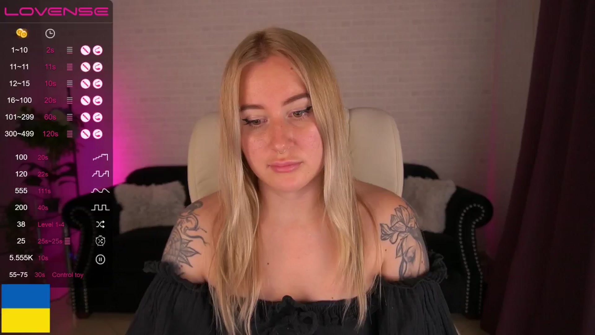 Gallery image thumbnail from ArolinaNigh's myfreecams stream on, 09/20/2024, 23:30 image 5 of 20