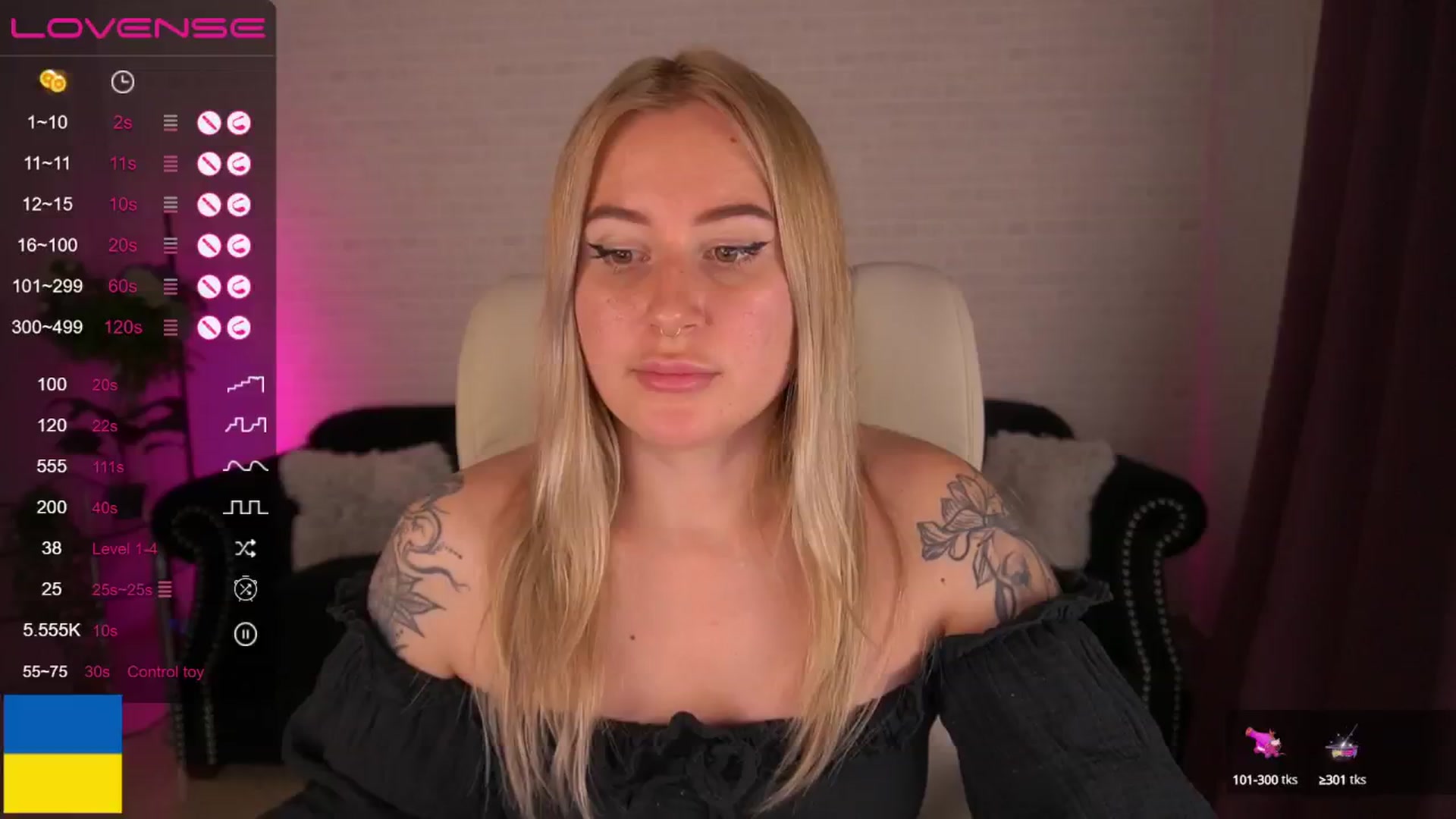 Gallery image thumbnail from ArolinaNigh's myfreecams stream on, 09/20/2024, 23:30 image 6 of 20