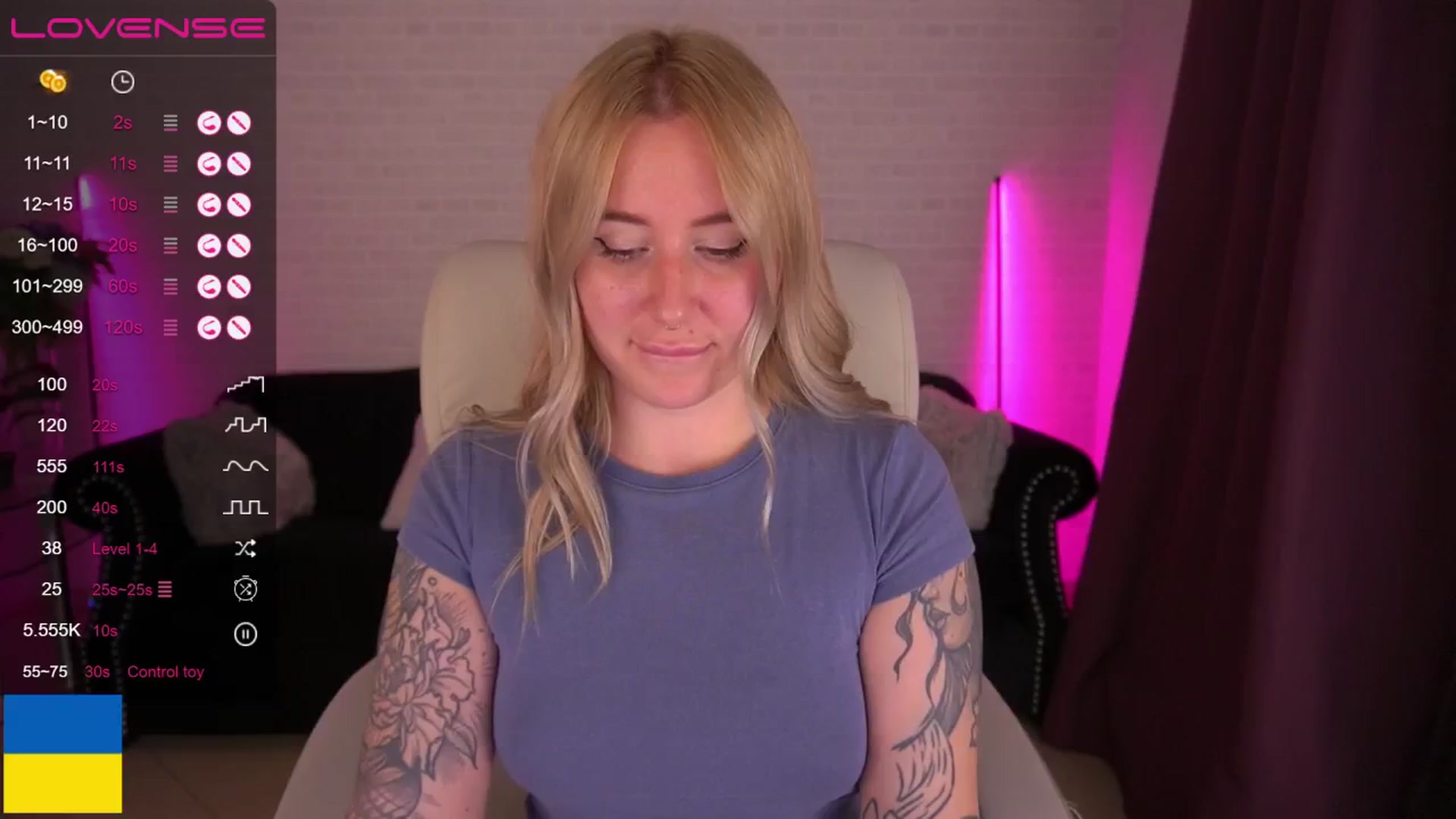Gallery image thumbnail from ArolinaNigh's myfreecams stream on, 09/28/2024, 23:10 image 13 of 20