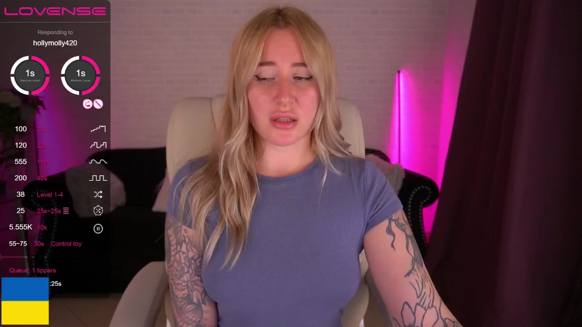 Gallery image thumbnail from ArolinaNigh's myfreecams stream on, 09/28/2024, 23:10 image 14 of 20