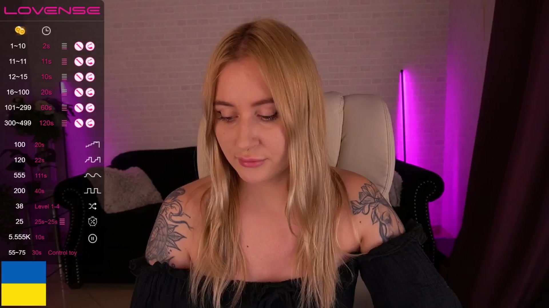 Gallery image thumbnail from ArolinaNigh's myfreecams stream on, 10/02/2024, 23:51 image 2 of 20