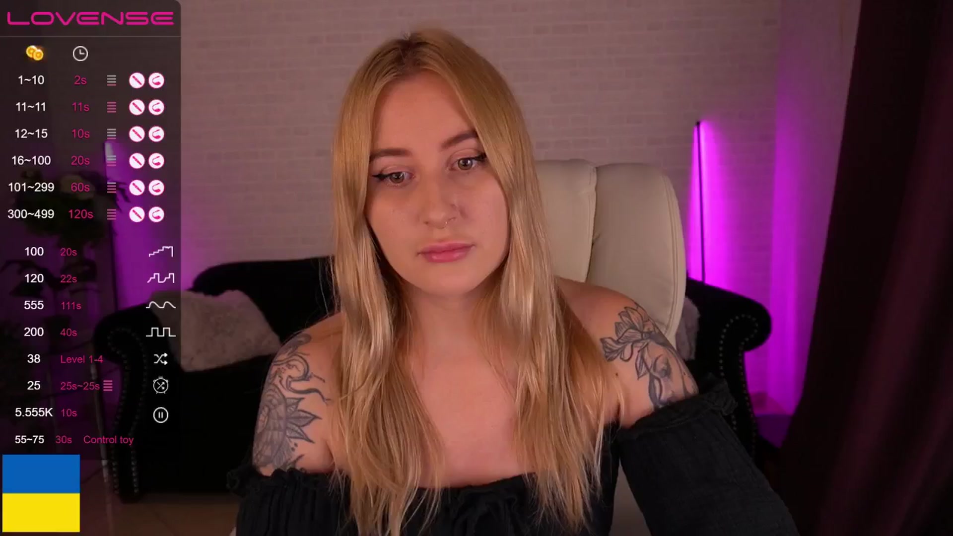 Gallery image thumbnail from ArolinaNigh's myfreecams stream on, 10/02/2024, 23:51 image 8 of 20
