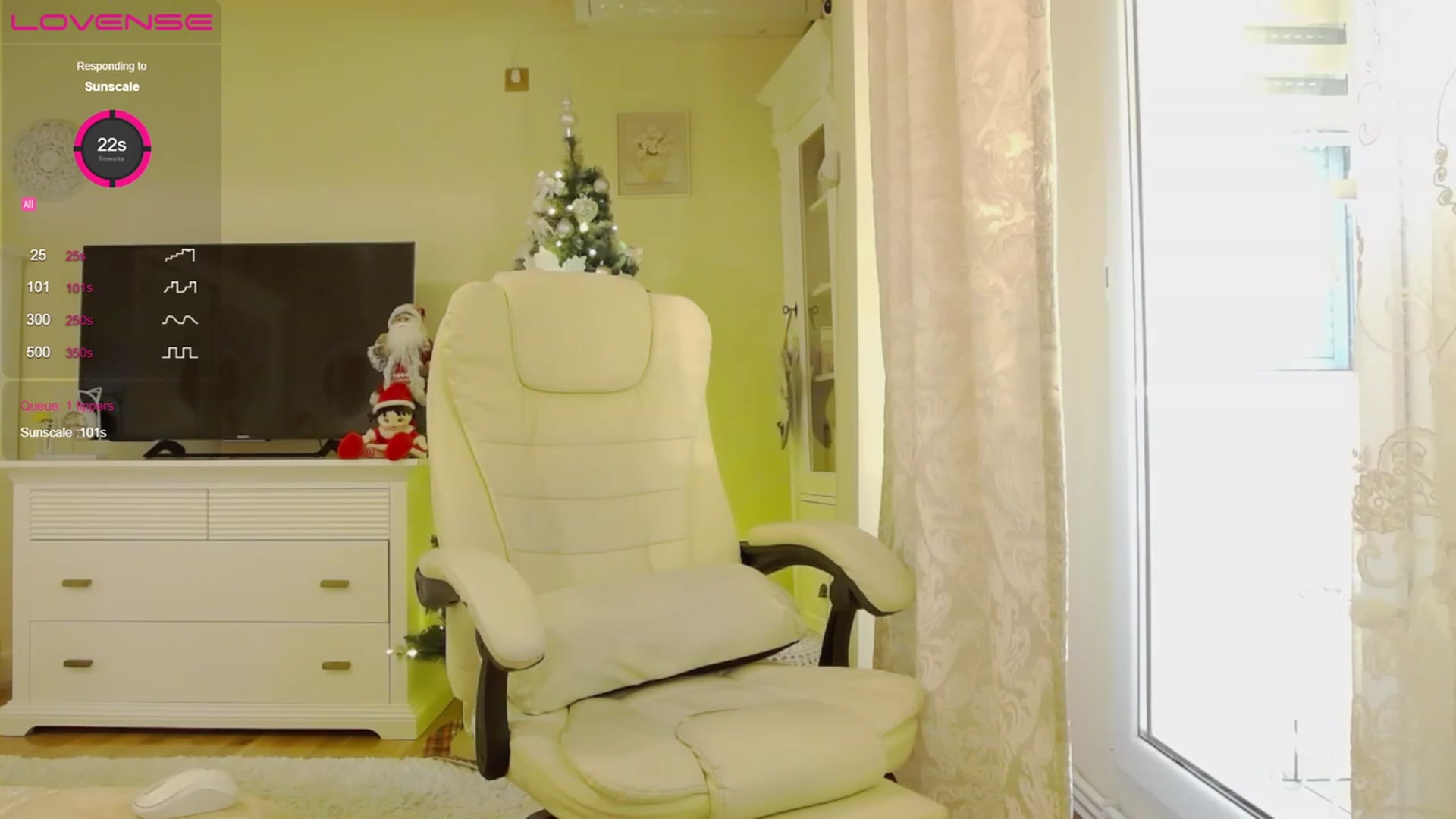 Gallery image thumbnail from Arrielee's myfreecams stream on, 12/31/2022, 14:35 image 10 of 20