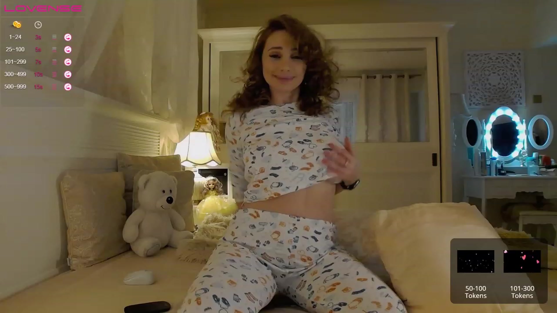 Gallery image thumbnail from Arrielee's myfreecams stream on, 03/08/2023, 15:05 image 15 of 20