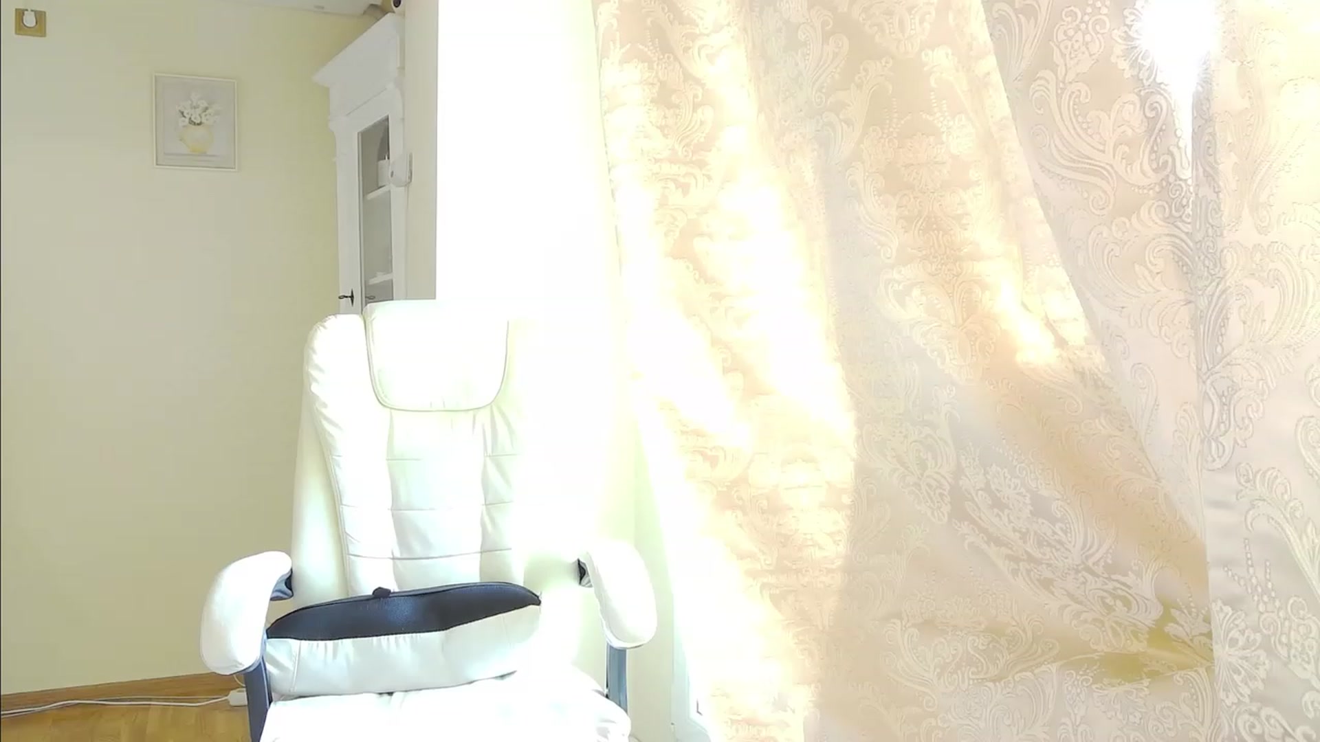 Gallery image thumbnail from Arrielee's myfreecams stream on, 04/10/2023, 15:09 image 20 of 20